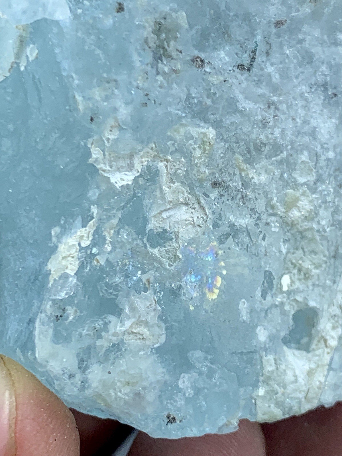 Natural Aquamarine, Afghanistan Crystal Specimen, 143 Gram (59x49x26mm)