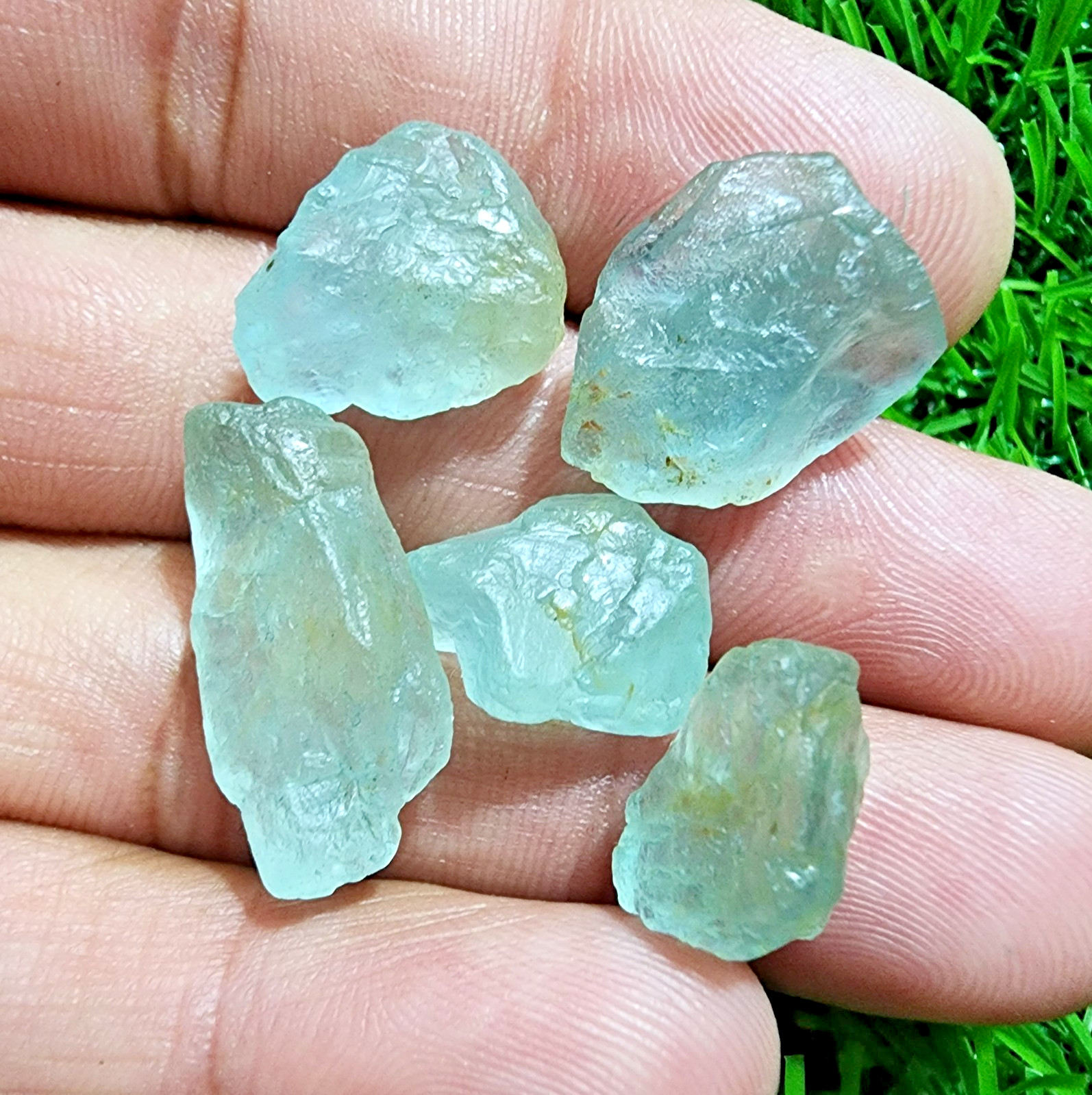 5 Pcs Raw Aquamarine Gemstone Rough Lot 14-25 mm Aquamarine Rough Stone Bulk