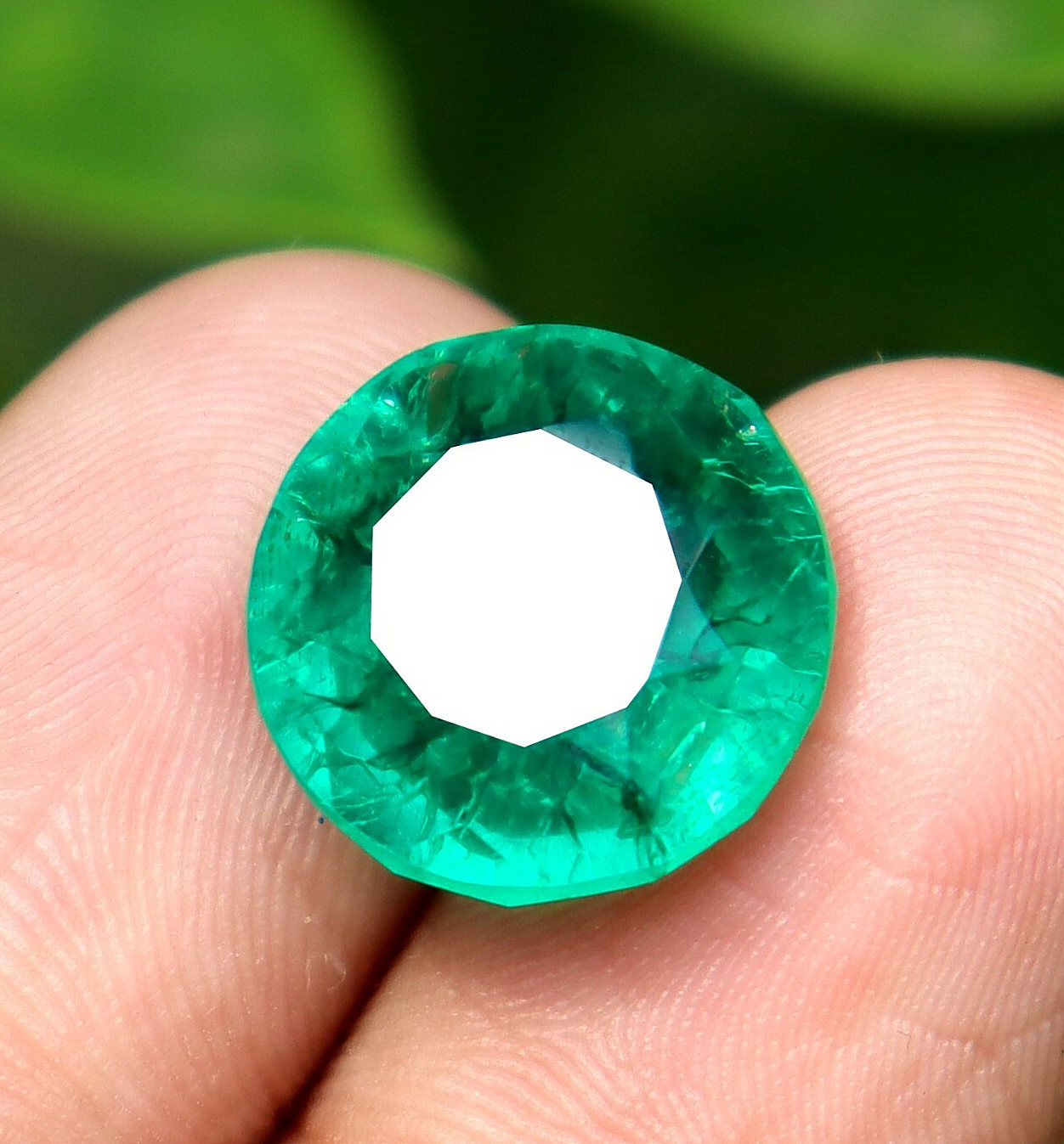 9.80 Ct Green Emerald Certified Natural Colombian Round Cut Loose Gemstone