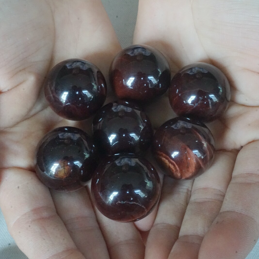 2.2LB 42Pcs Natural Red Tiger Eye Quartz Crystal Sphere Ball Healing 24-26mm