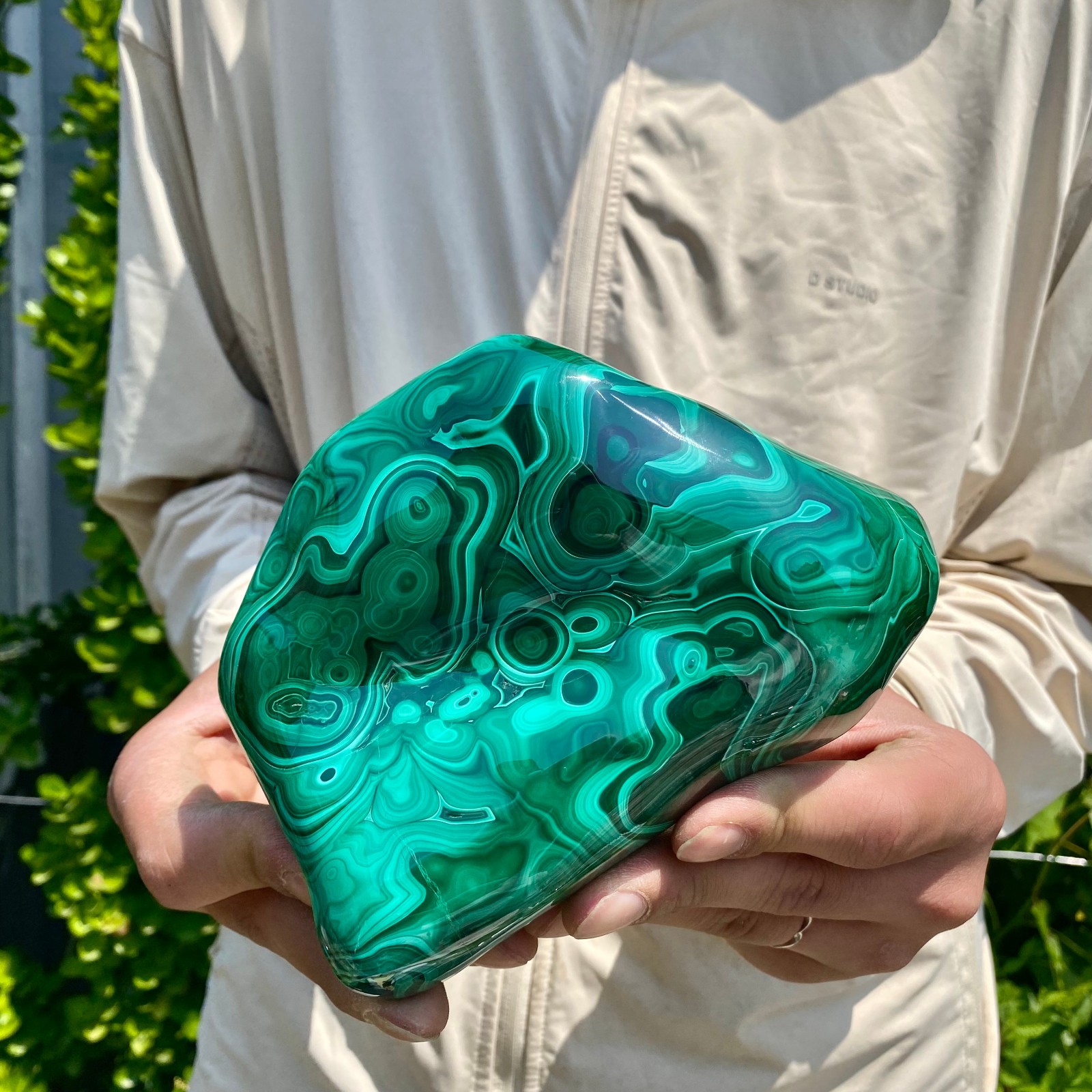 3.74LB Natural glossy Malachite transparent cluster rough mineral sample