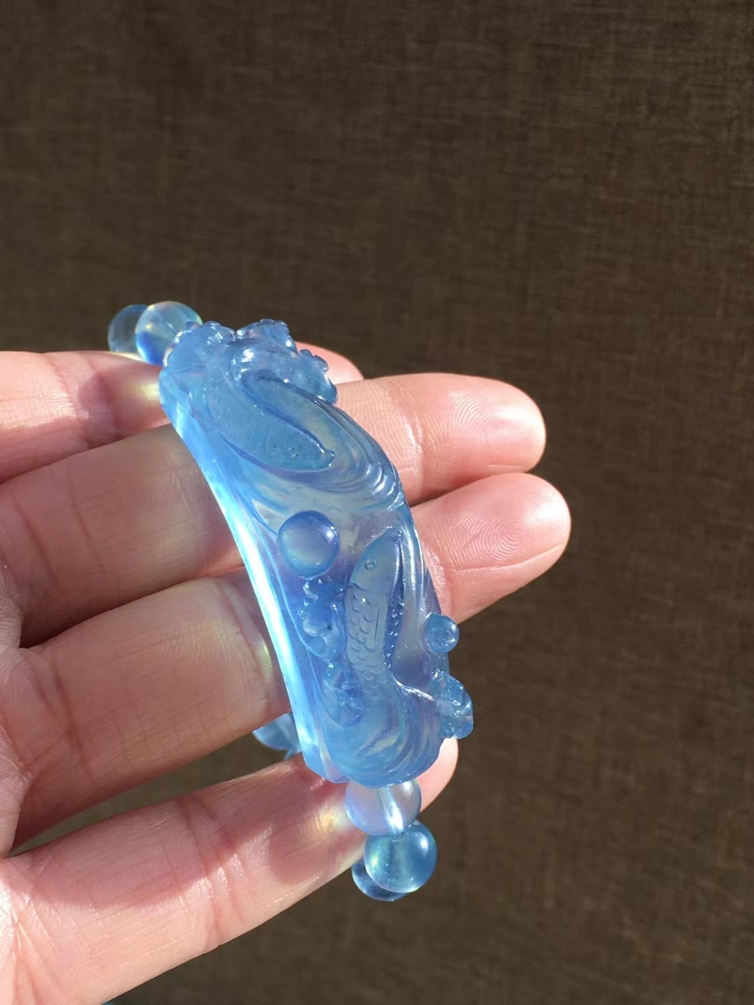 Rare Natural Aquamarine Quartz Healing Crystal Carved Fish bracelet Decor Reiki