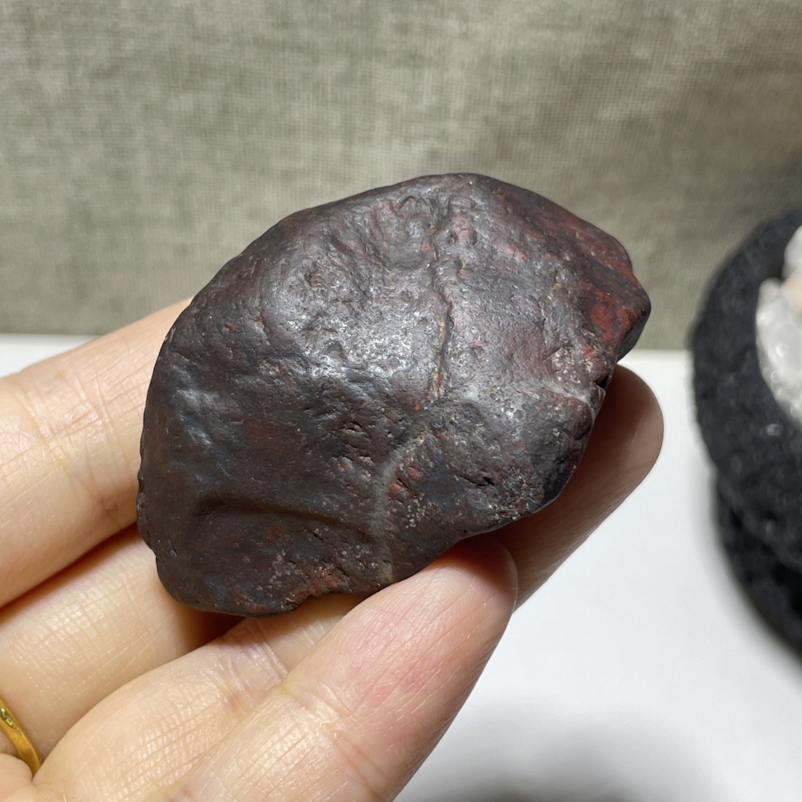 62g Natural Iddingsite meteorite specimen raw stone from China a2212