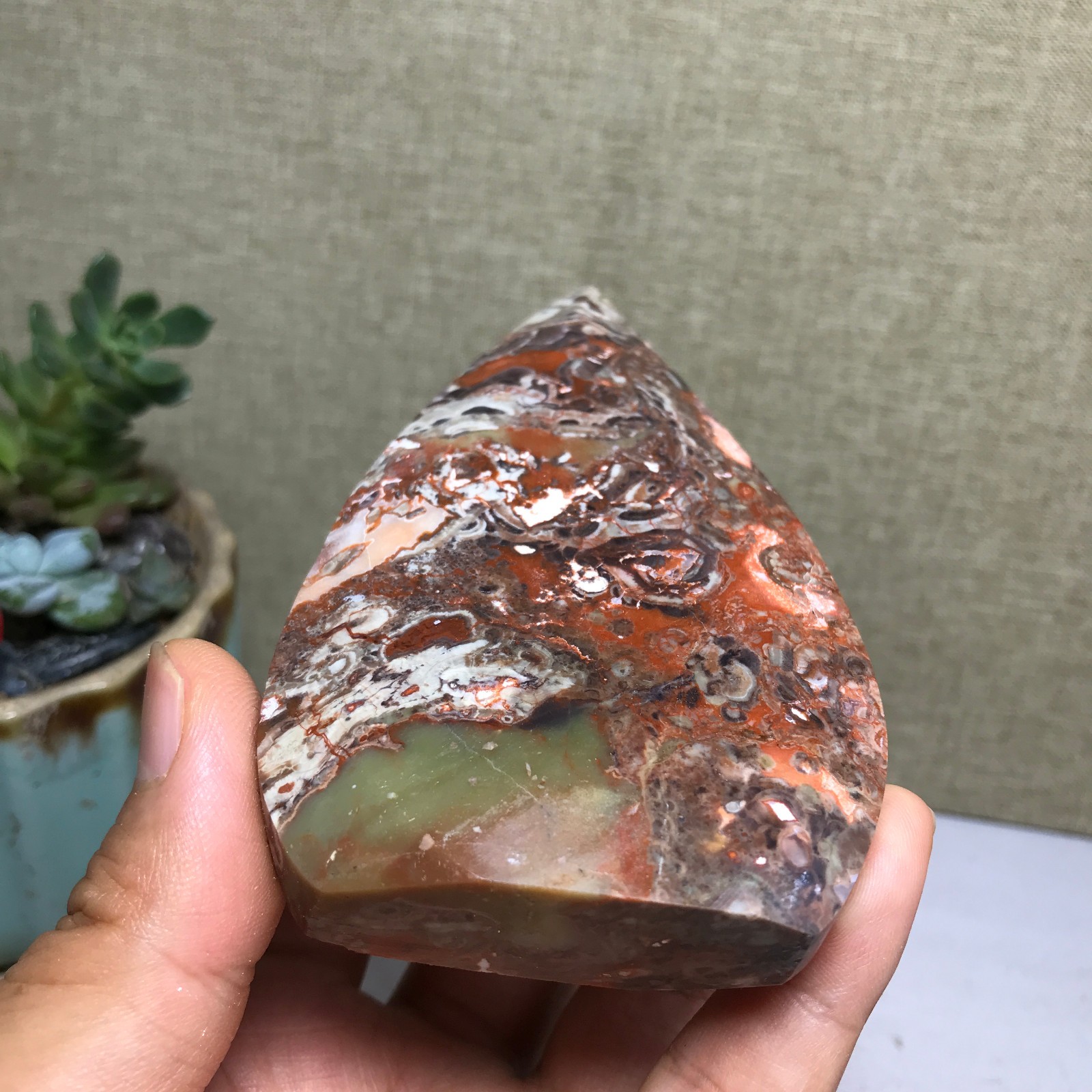 Natural Indonesian Bloodstone agate point leaf Crystal specimens 164g A5133