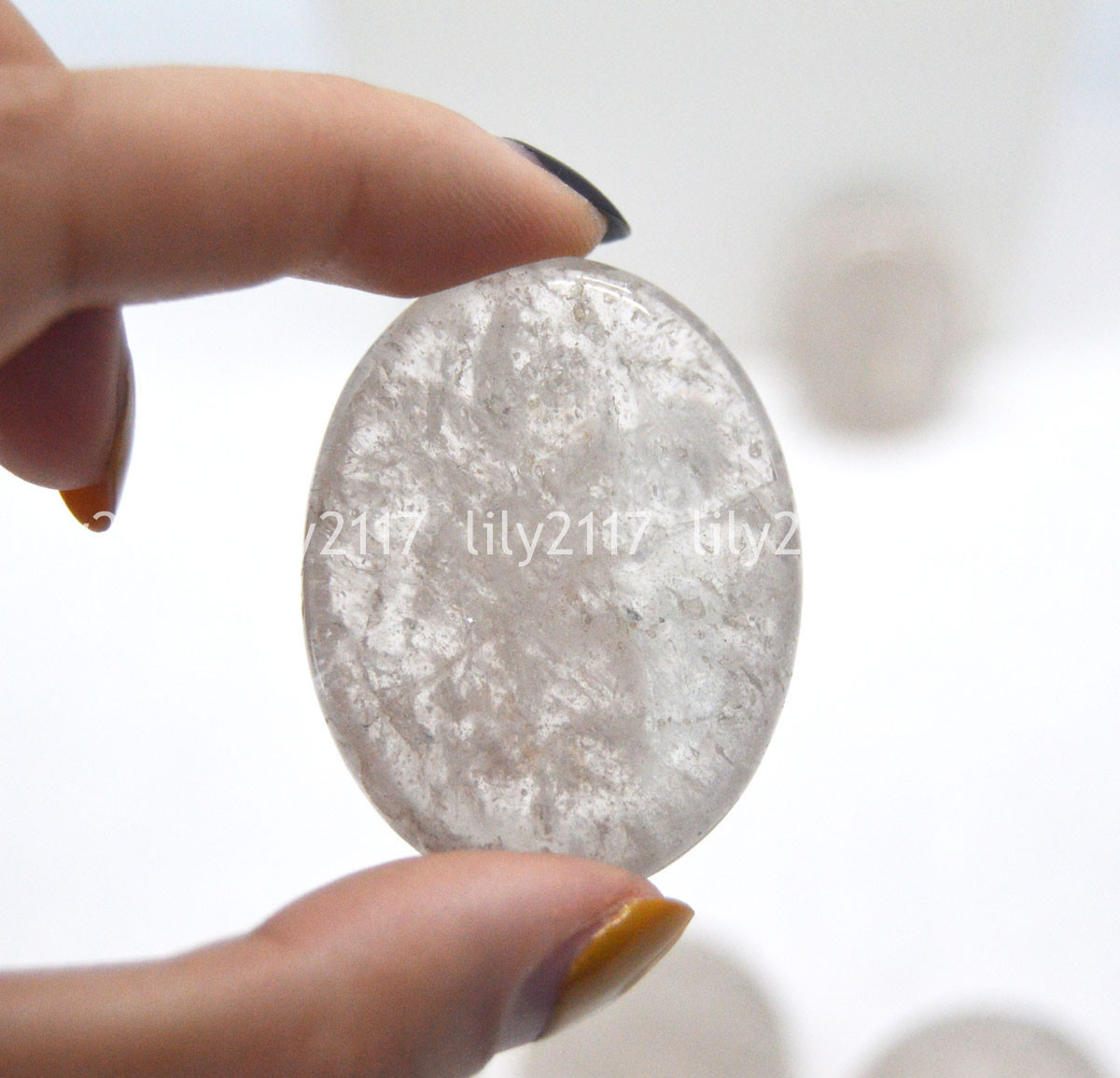 Real Natural 35x45mm Flat Egg-shaped White Crystal Palm Healing Gemstone Crafts