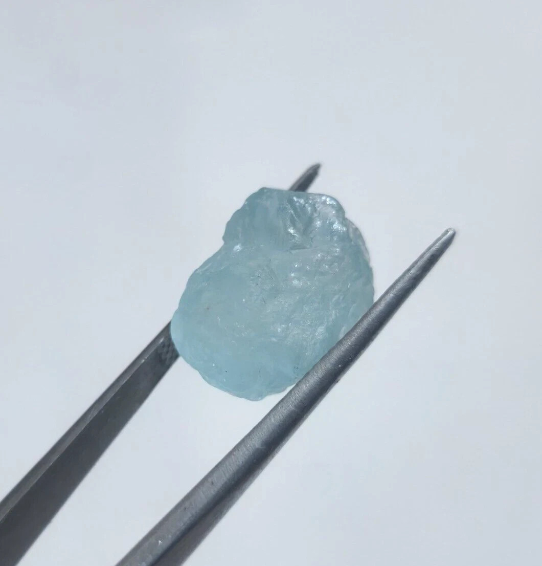 13.50 Carat A+ Wonderful Blue Aquamarine Crystal Raw Size 16X11X9 MM Rough Stone