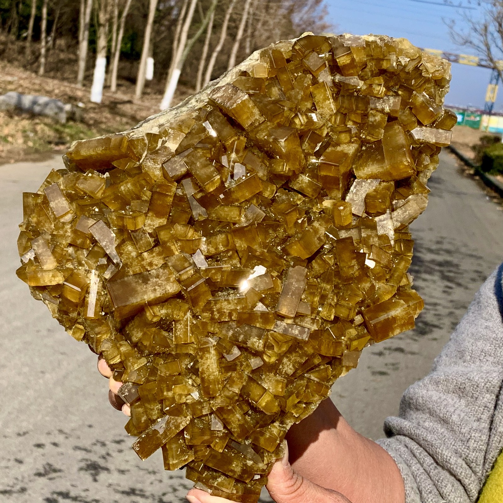 16.14LBShiny Golden Cuboid Barite Crystal Based on the Purple Spherical Fluorite