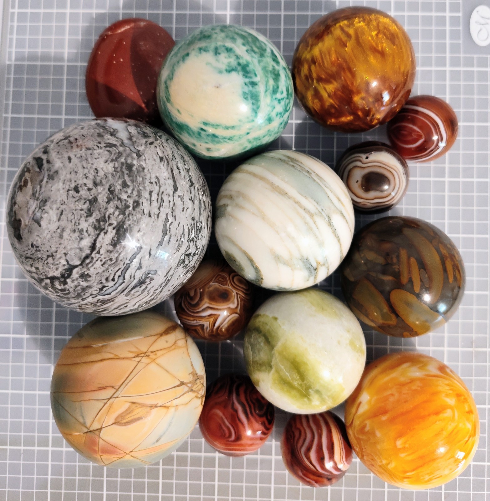 Crystal Sphere 17 Ball Lot 1.25″ to 3″ in size