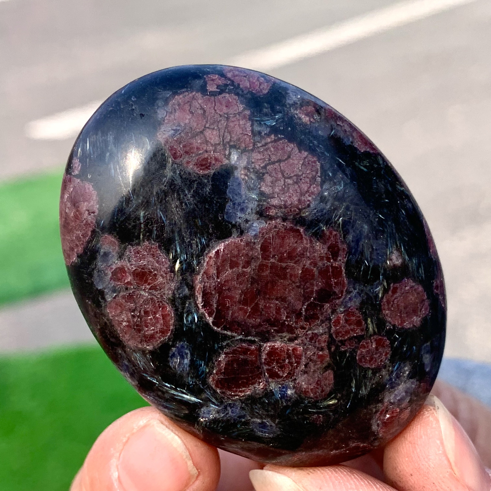 89G Natural Fireworks Red Garnet Quartz Crystal oval shaped mineral healing