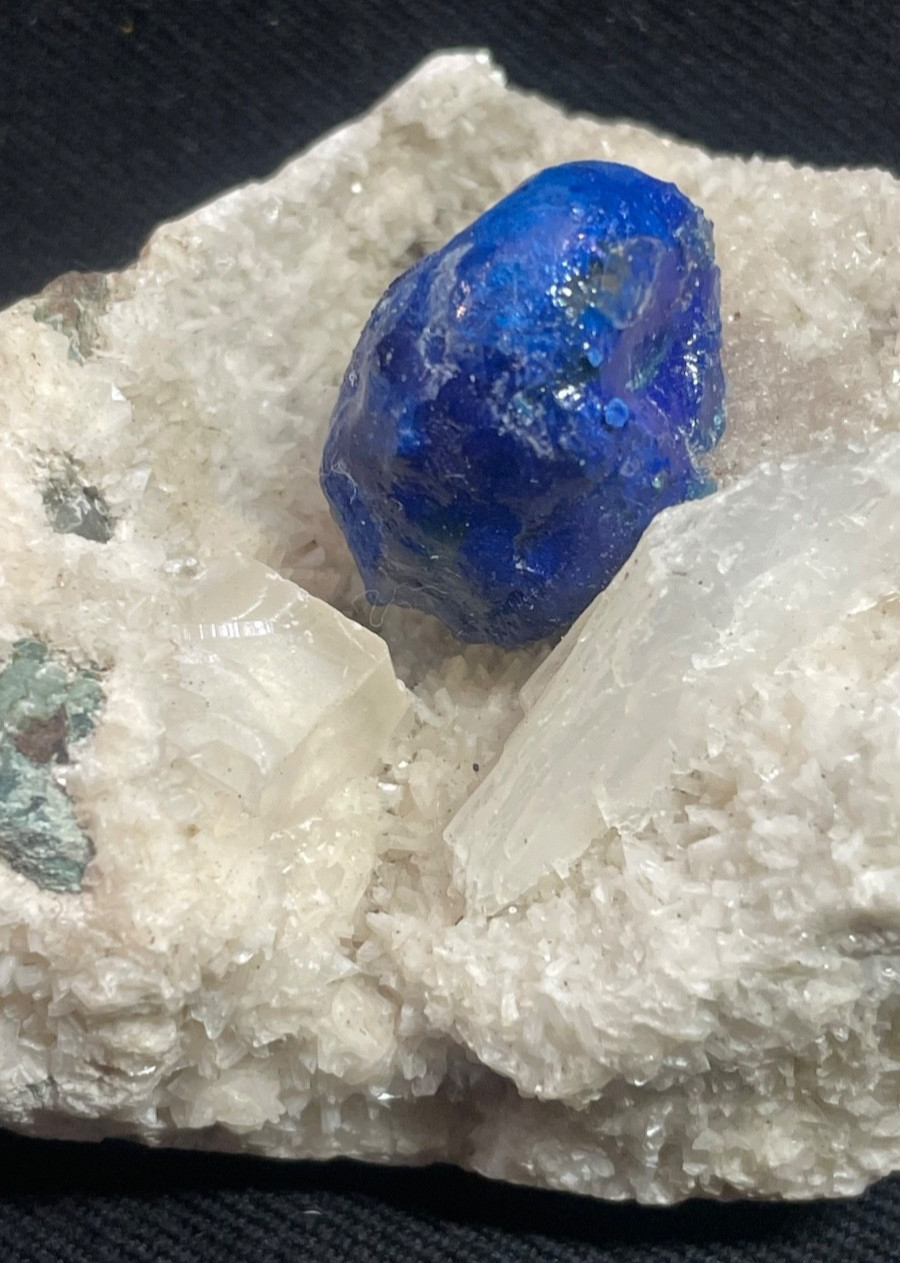 Cavansite and calcite crystal W/ quartz in mm stunning specimen [REPAIR]