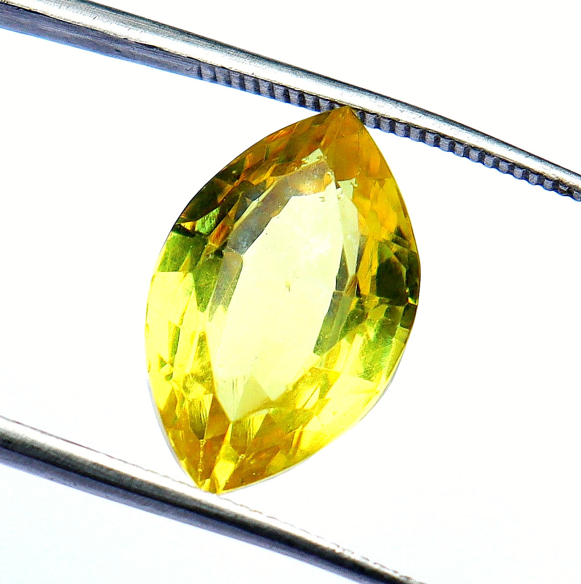 10-11 Ct Marquise Cut Yellow Sapphire GGI Certified Loose Gemstone