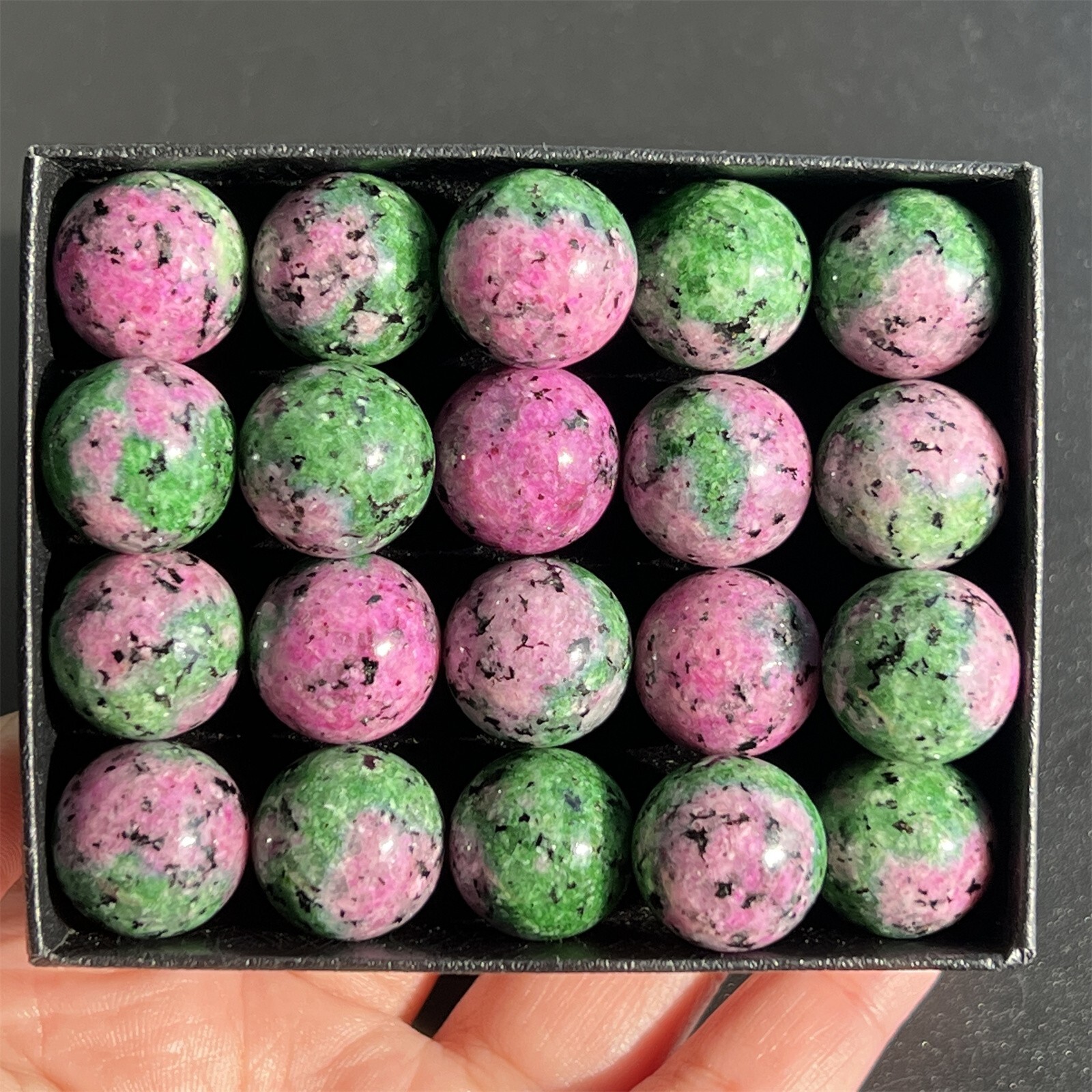 20pcs Wholesale Natural zoisite sphere quartz crystal ball Palm stone 15mm+ box