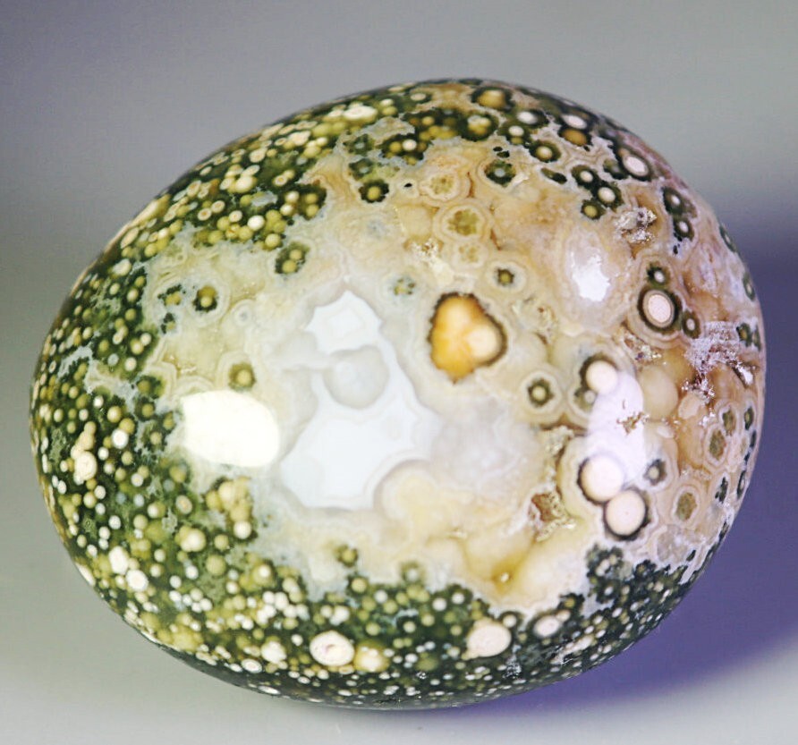 Natural Round Eye Ocean Jasper Agate Quartz Crystal Palm Stone Mineral Specimen