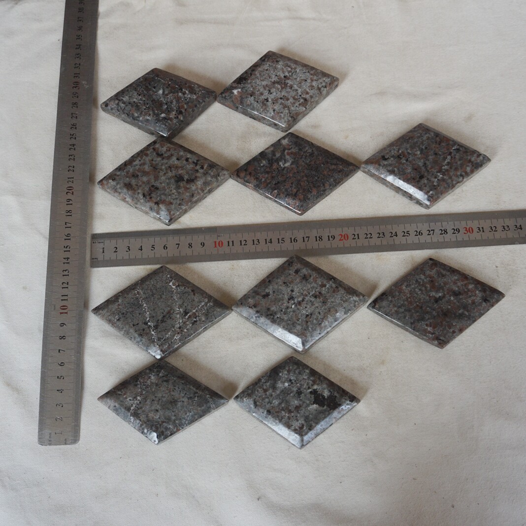 3.4LB 10Pcs Yooperlite Fire Palm Stone Crystal Rhombus Flashing Flame Under UV