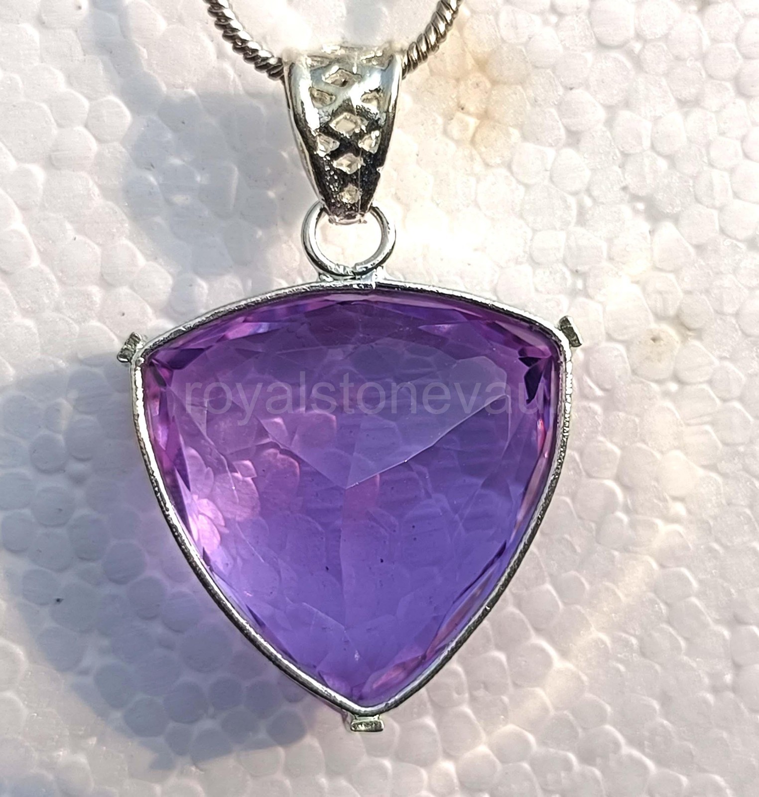 70Ct Natural Purple Alexandrite Trillion Shape Pendant IGL Loose Gems