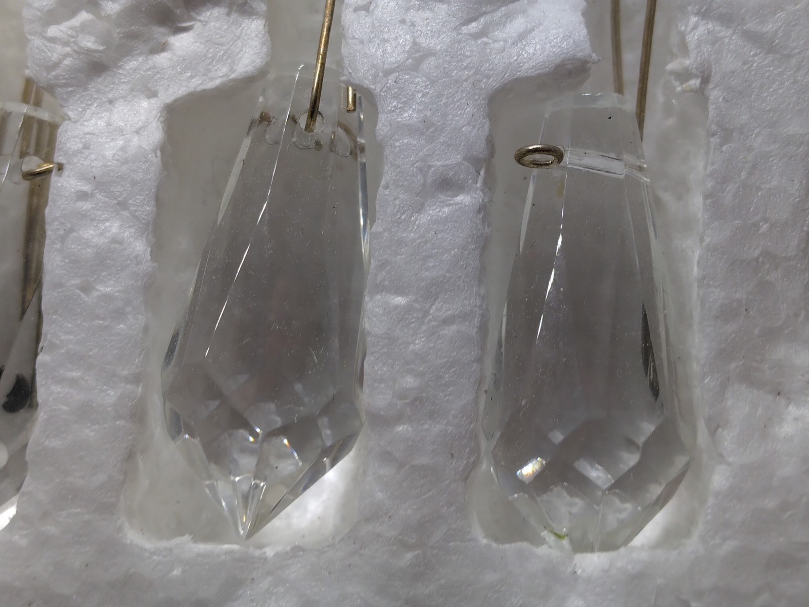 Clear Cut Crystals With Wires Attached For Hanging, 16 Sm. 1″ & 25 Lg 1 5/16″