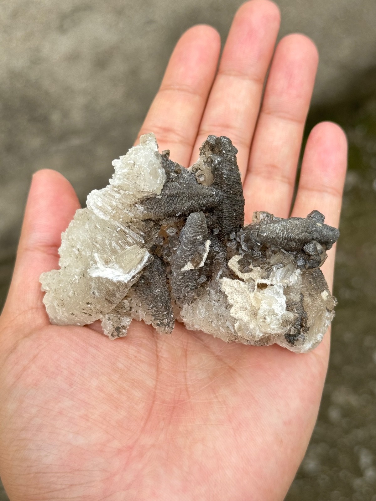 Pointed White and Black Calcite with Scolecite, Indian Minerals Stone