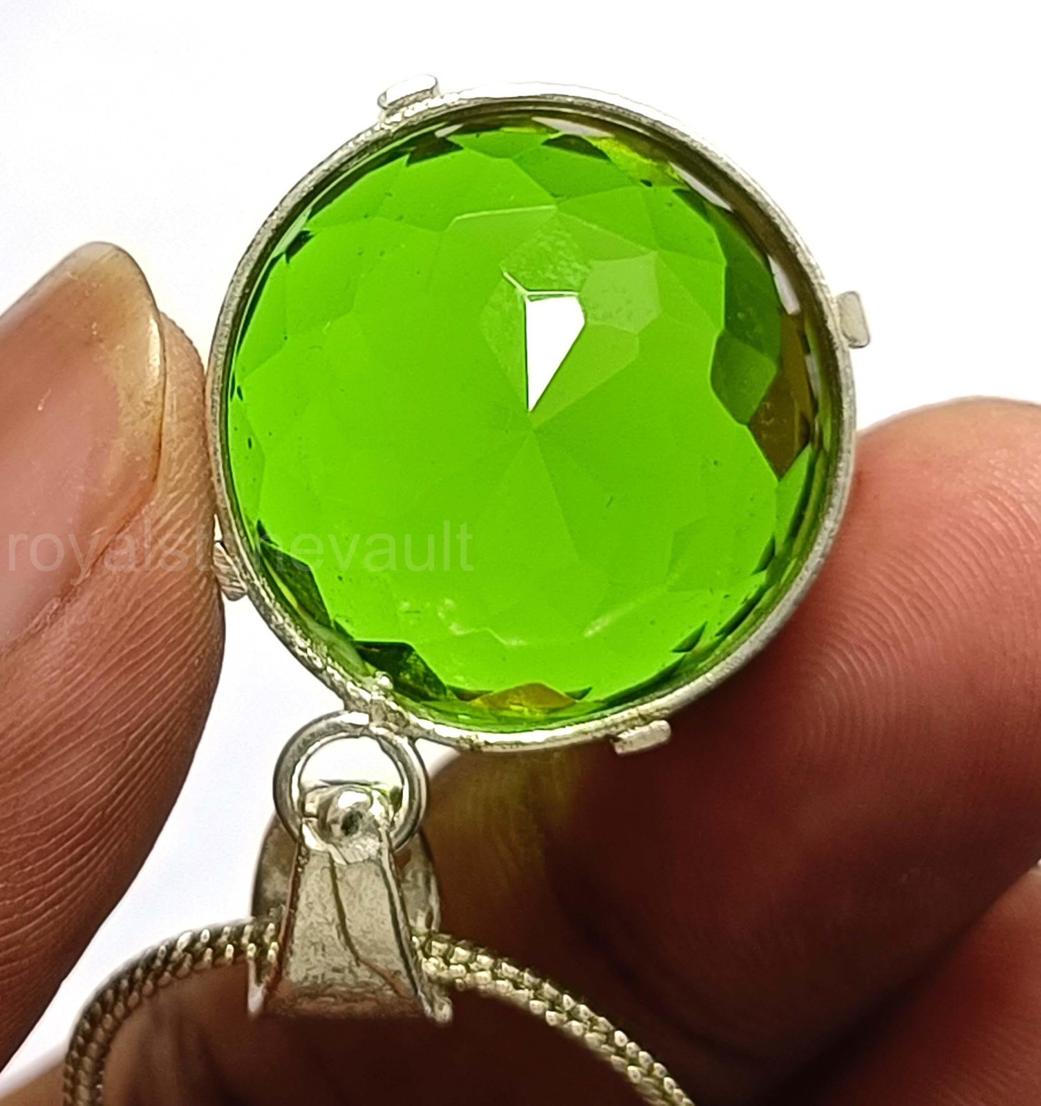 Certified 73.35Ct Alexandrite Pendant Colour Change 37x23mm Sterling Silver 5SDO