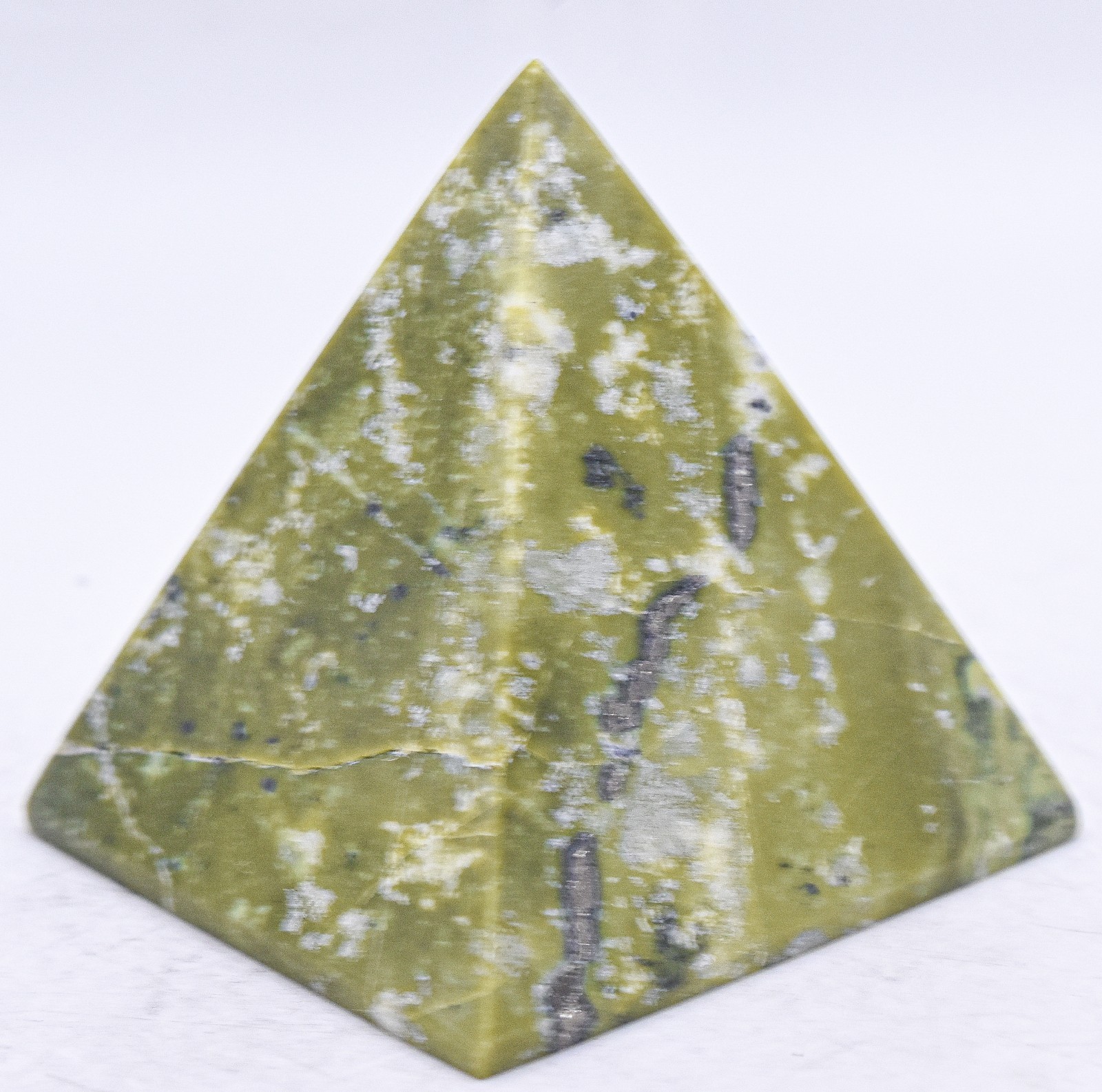 2.4″ 200g Green Yellow Serpentine Pyramid Polished Natural Crystal Mineral Peru