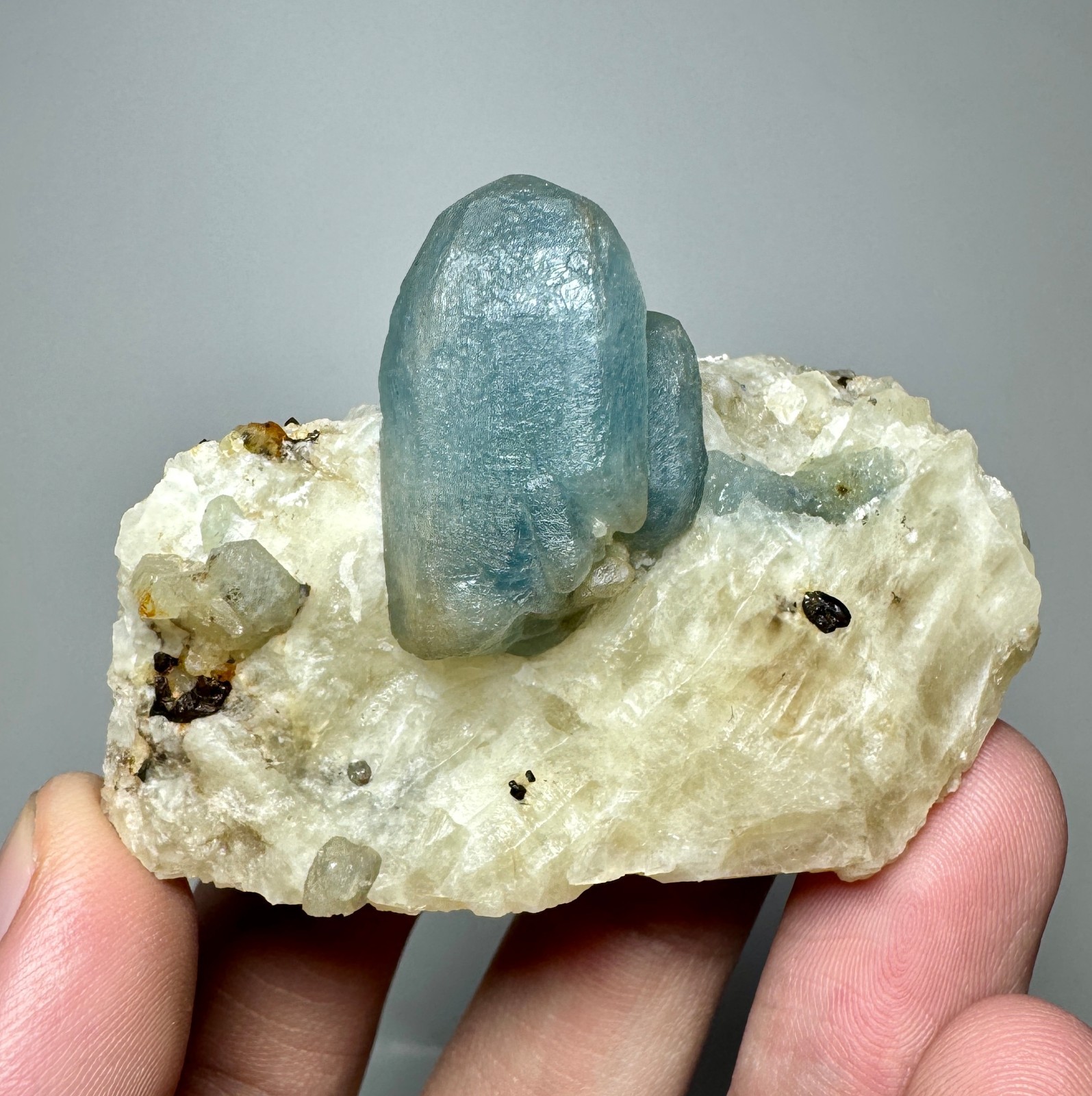 78 Grams Full Terminated Top Fluorescent Sky Blue Afghanite Crystals On Calcite