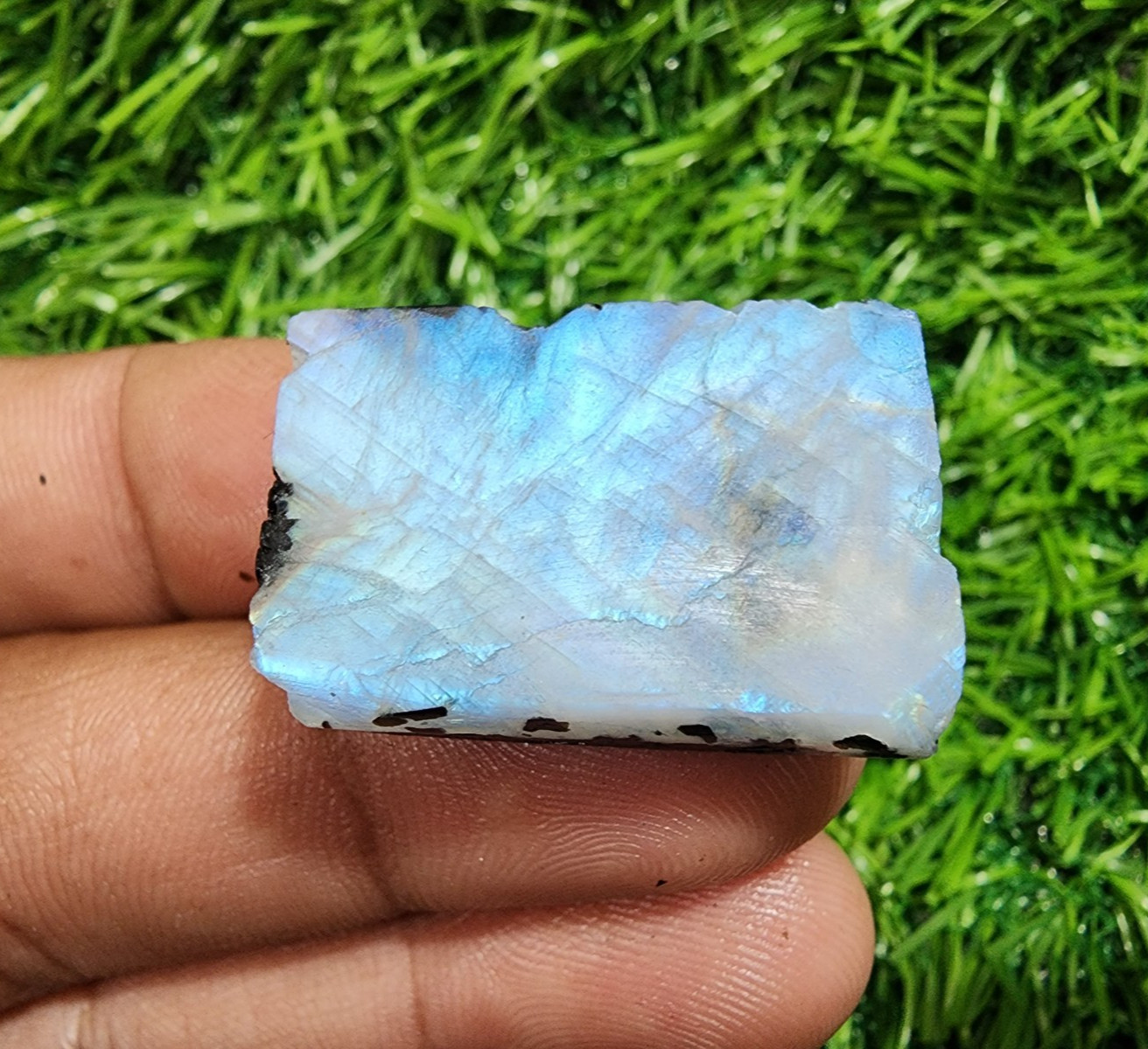 Fantastic Huge White Rainbow Moonstone Rough 74 Crt For Jewelry Loose Gemstone