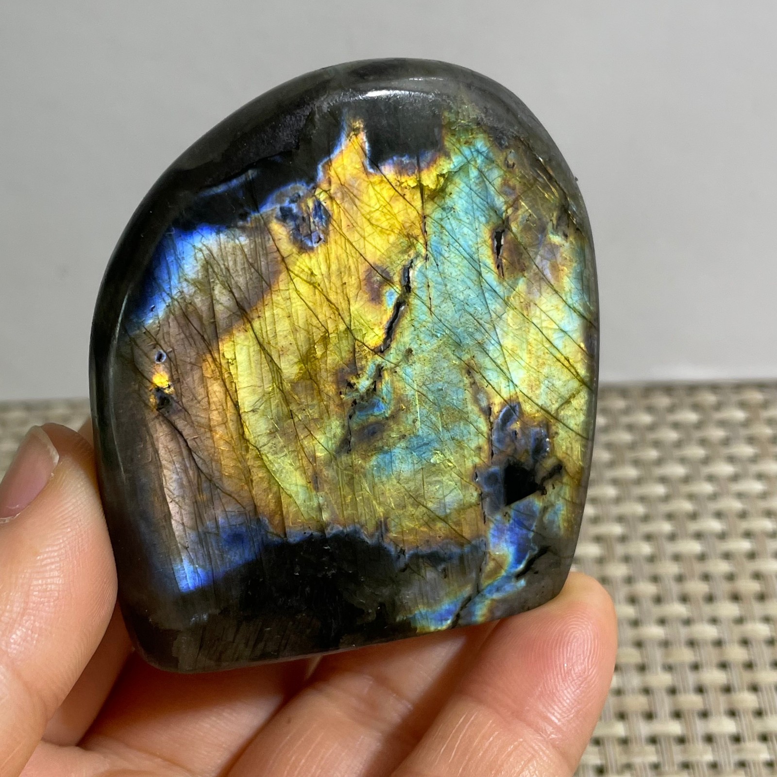 Natural Labradorite Crystal gemstone rough original Specimen 129g