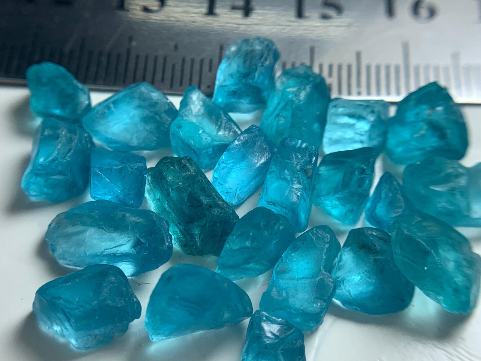 50 Crt Amazing Facet Grade Neon Blue Color Apatite Rough lot @Madagascar