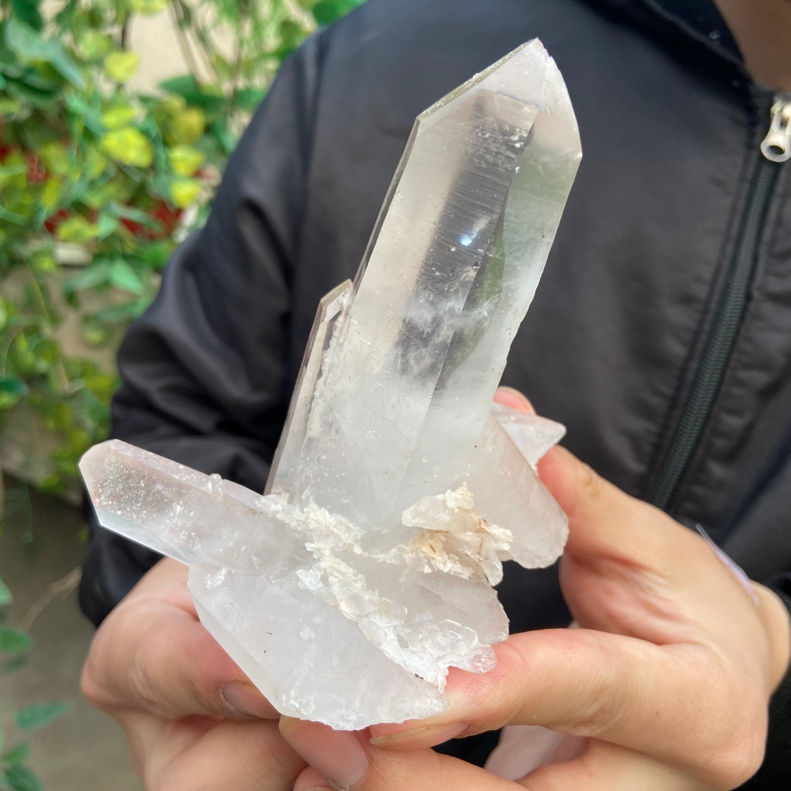 280g Natural Clear White Quartz Crystal Cluster Rough Healing Specimen
