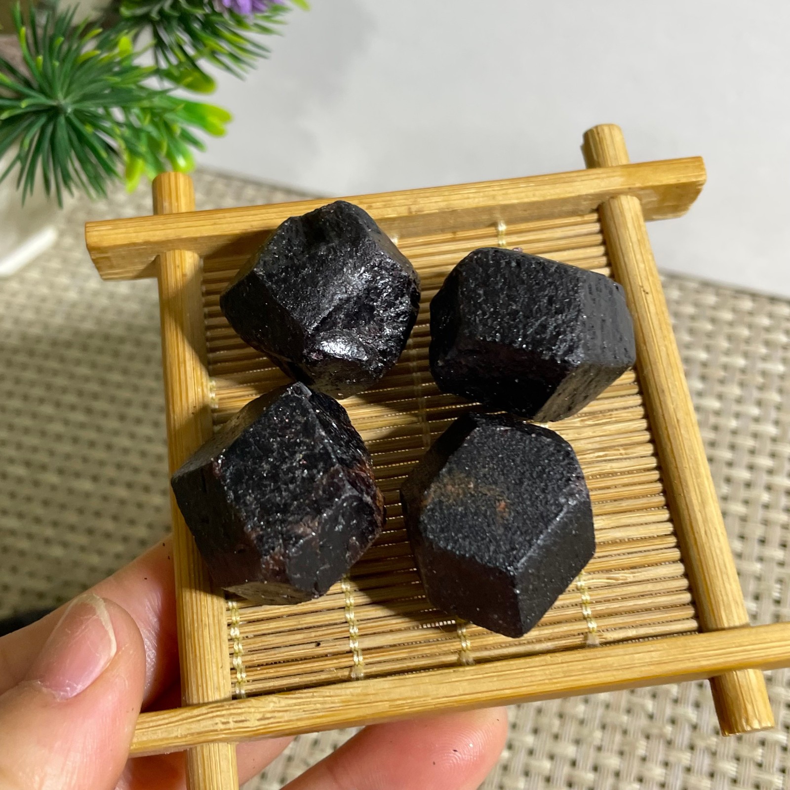 4pcs RED Garnet Crystal gemstone rough stone mineral specimen 103g