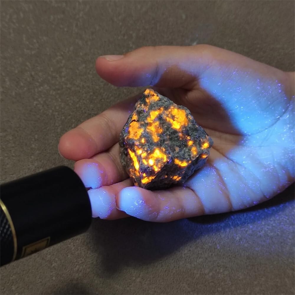 5 PCS Rough Yooperlite UV Fluorescent Emberlite Glowing Fire Rocks Chunks Stone