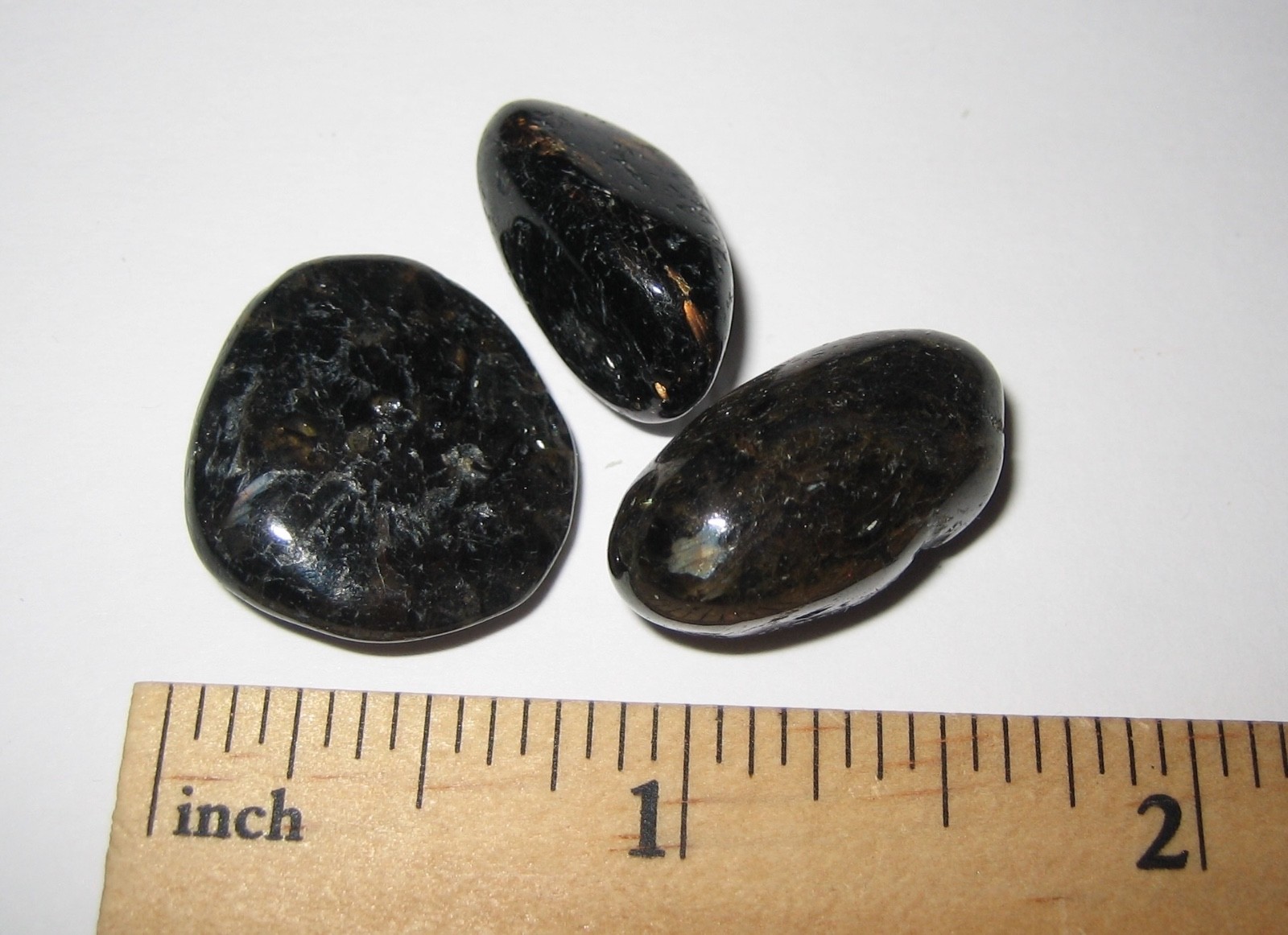 3 RARE TUMBLED POLISHED AUTHENTIC NUUMMITE STONES FROM GREENLAND ~ 14.8grams *2