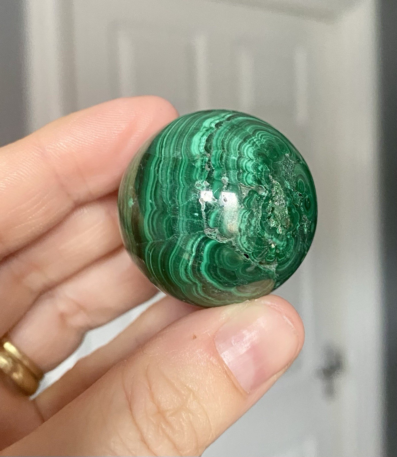 Crystal Malachite Sphere Green Banding pattern spiritual Heal Collect 3.5cm 89g