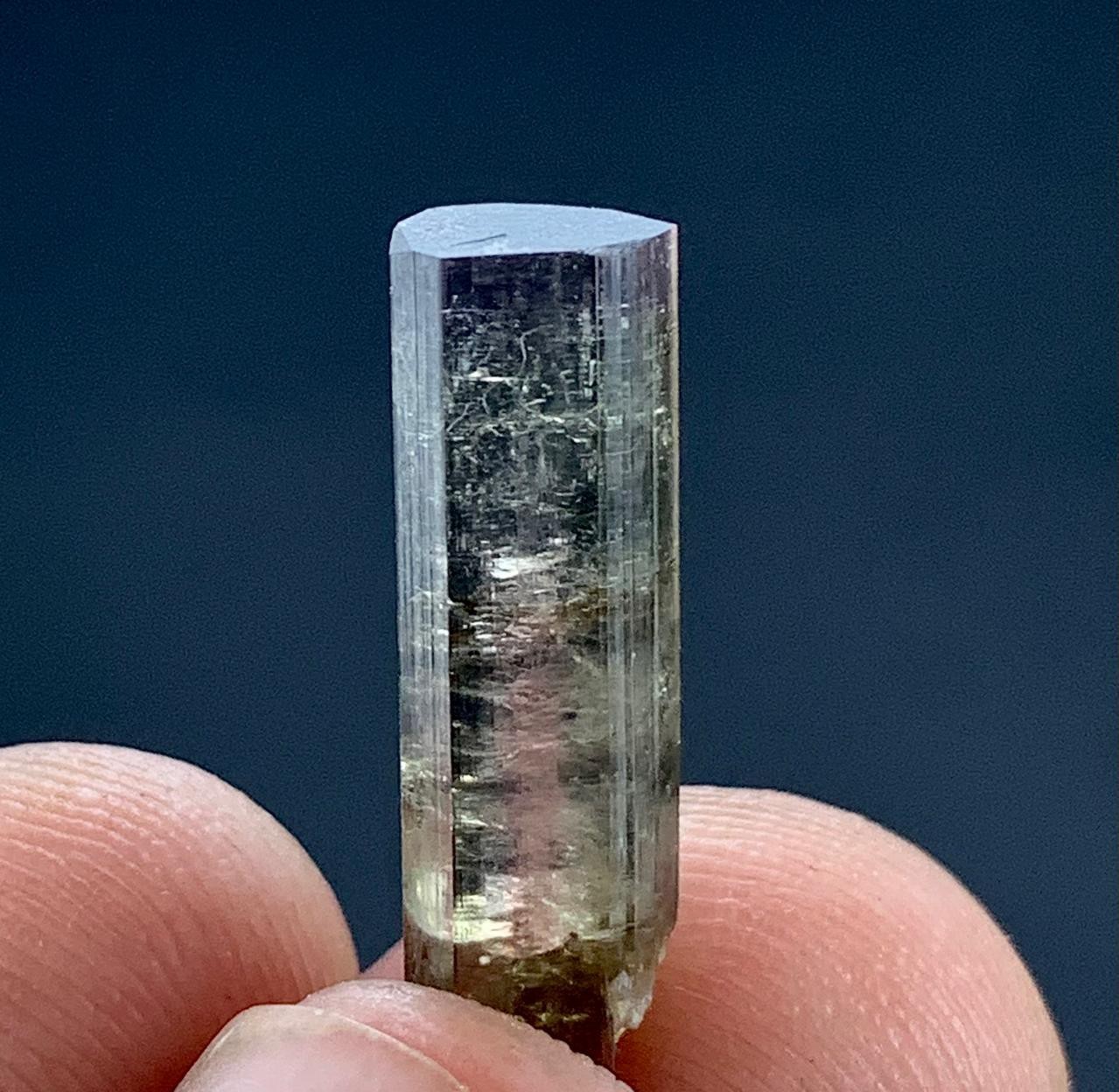 8Cts Beautiful Bi Color Tourmaline Crystals From Afghanistan. (19x5x5mm)