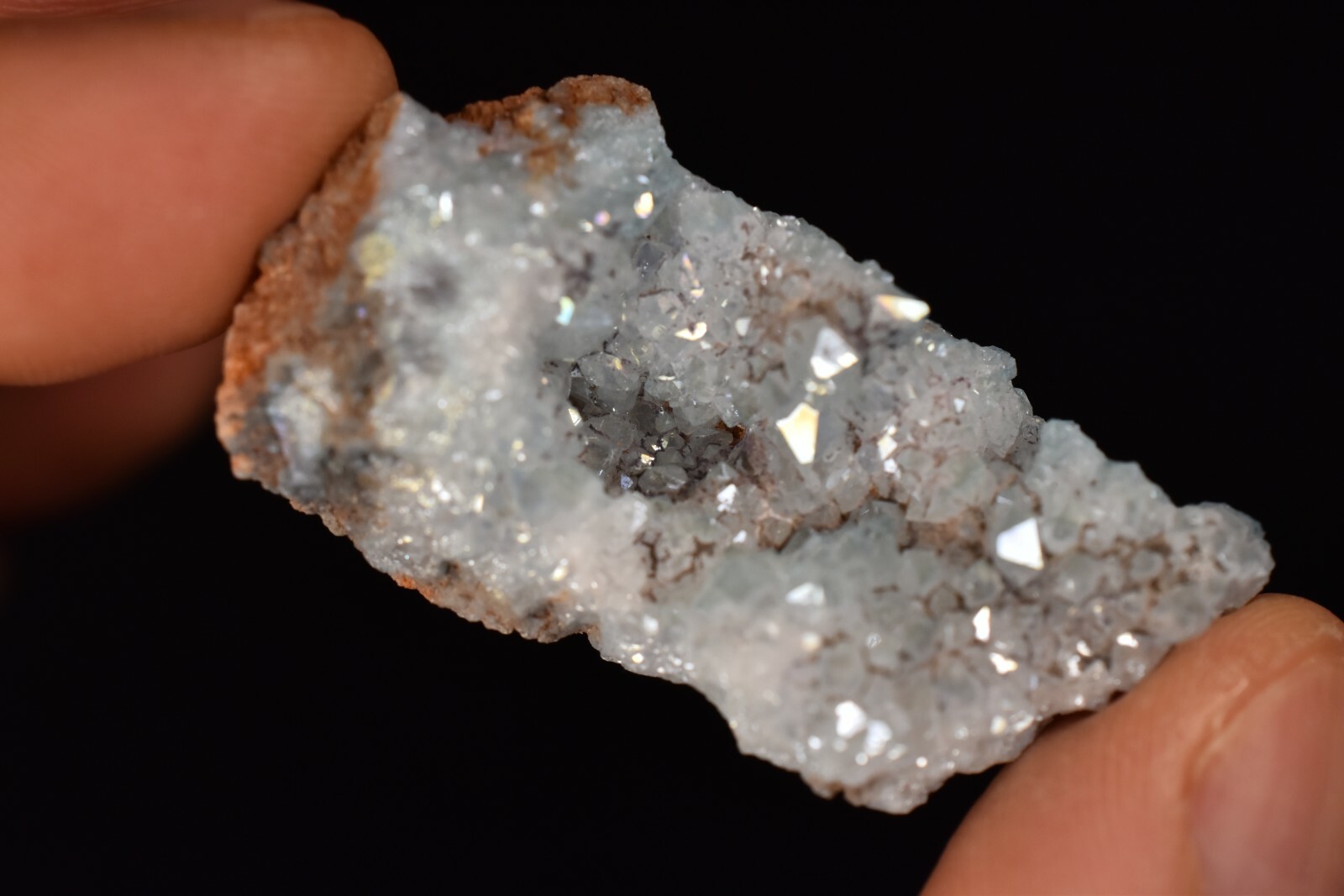 *AQUA AURA* Crystal Cluster 21.6g 4.9cm *CLEAR* Quartz Gold Fumes, Throat Chakra