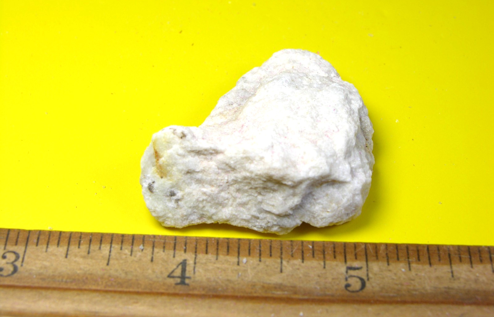 Afghanite Crystal Fluorescent on matrix Badakhshan Afghanistan 1-2″ ag19
