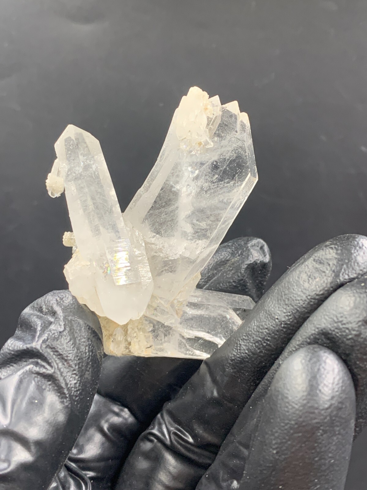 Eye Clean Faden Quartz Crystal, weight 37 grams, size 5.5*2.8*0.6 cm