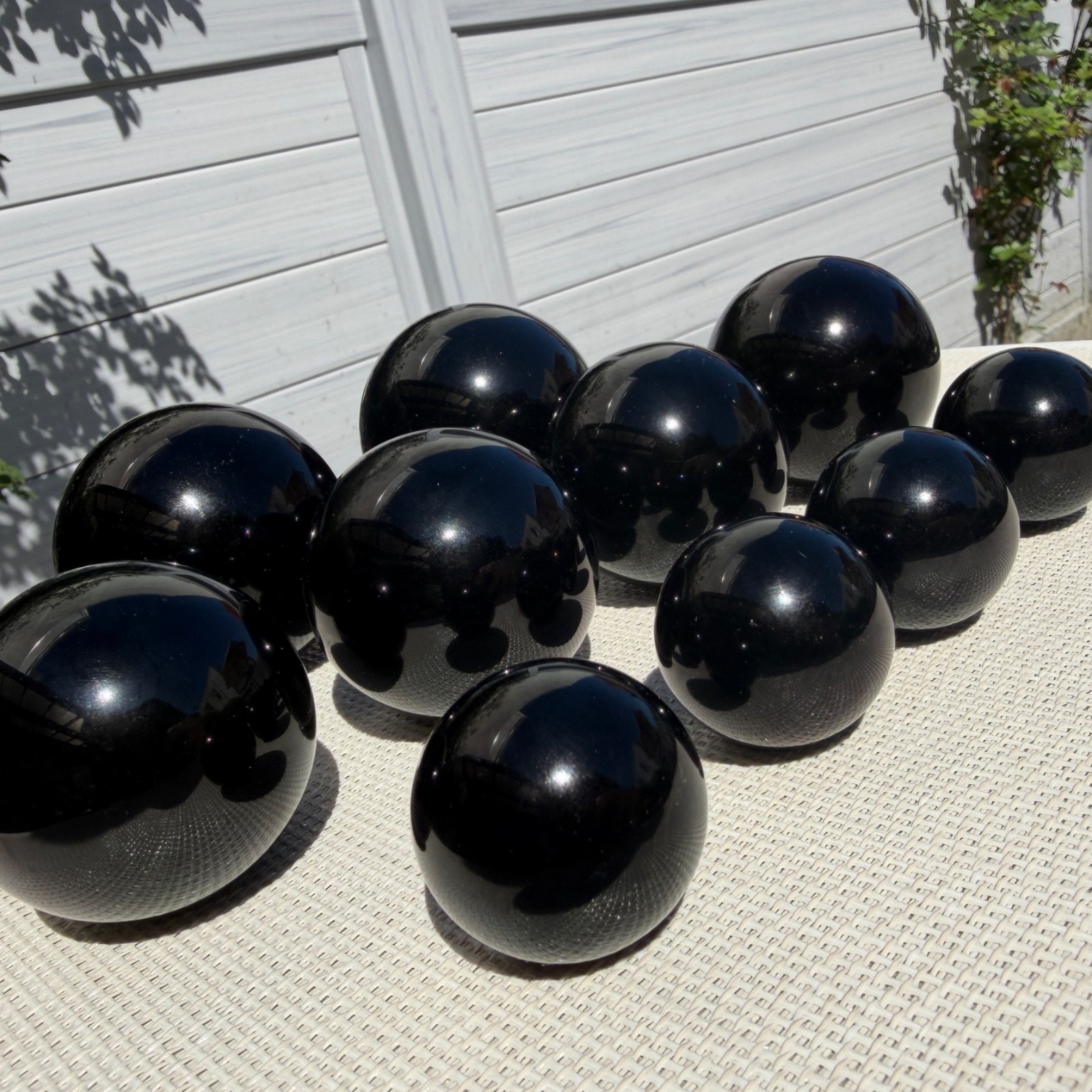 Wholesale Lot 3 lbs 10-12Pcs Natural Black Obsidian Sphere Crystal Ball Healing