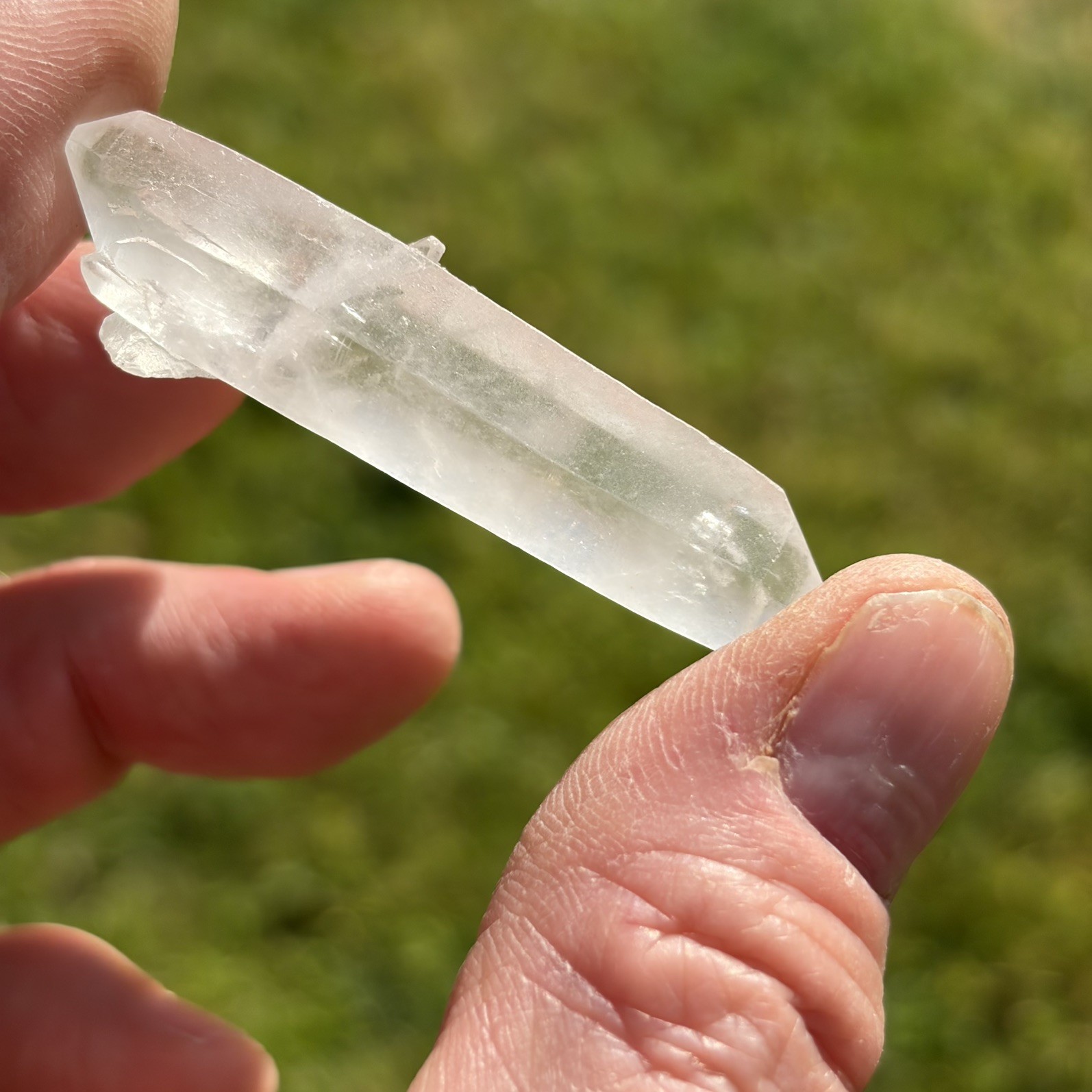 Naturally Double Terminated Quartz Point 14 grams approx
