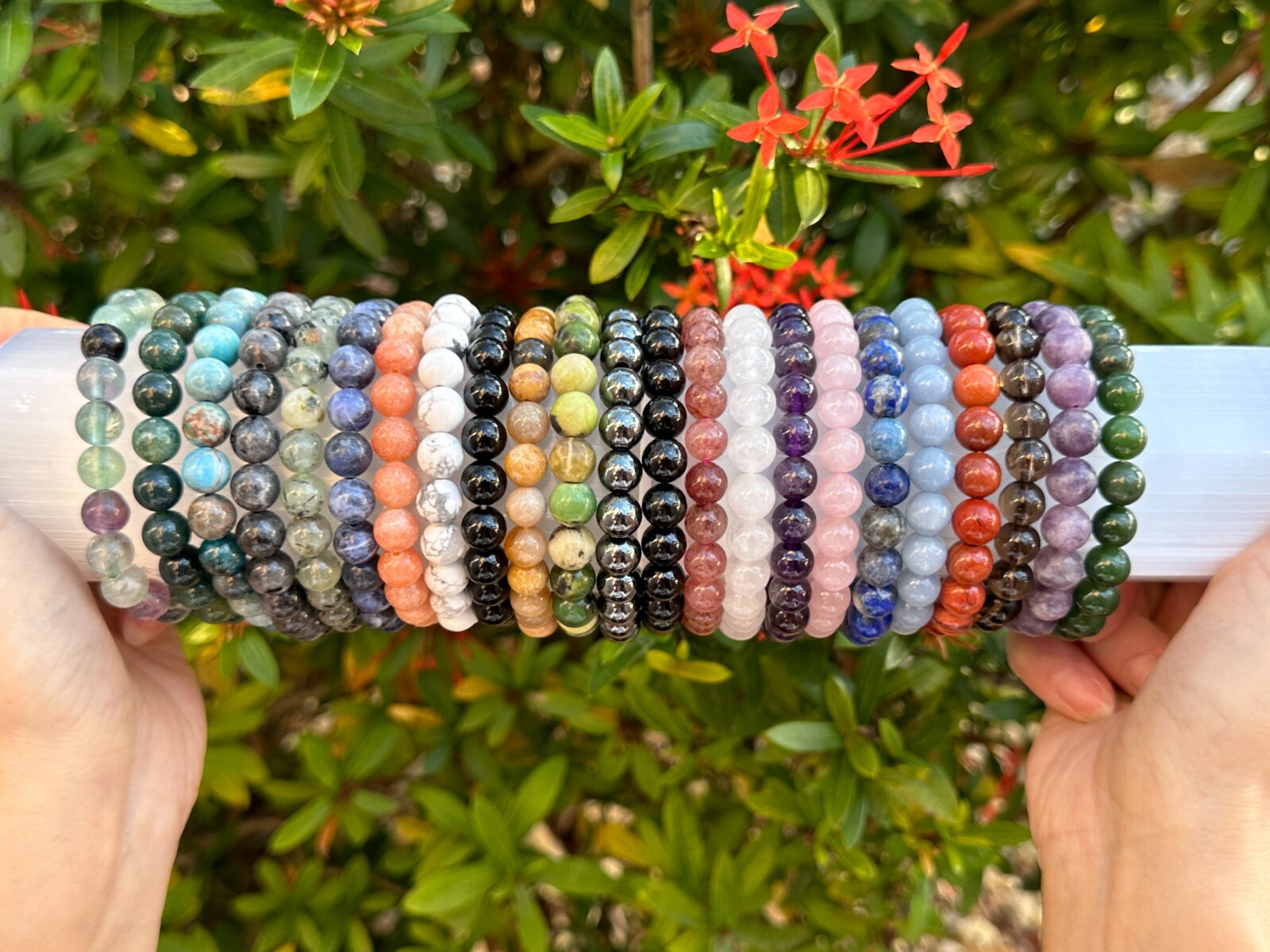 Wholesale Grade A++ Genuine Gemstone Bead Bracelets, Choose from 80 Types Stone