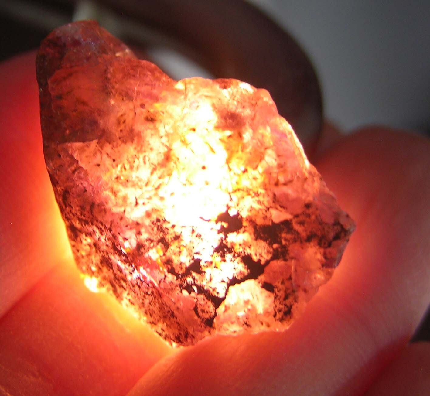 32.40ct Brazil 100% Natural Rough Cacoxenite Amethyst Crystal Specimen 6.4g 27mm