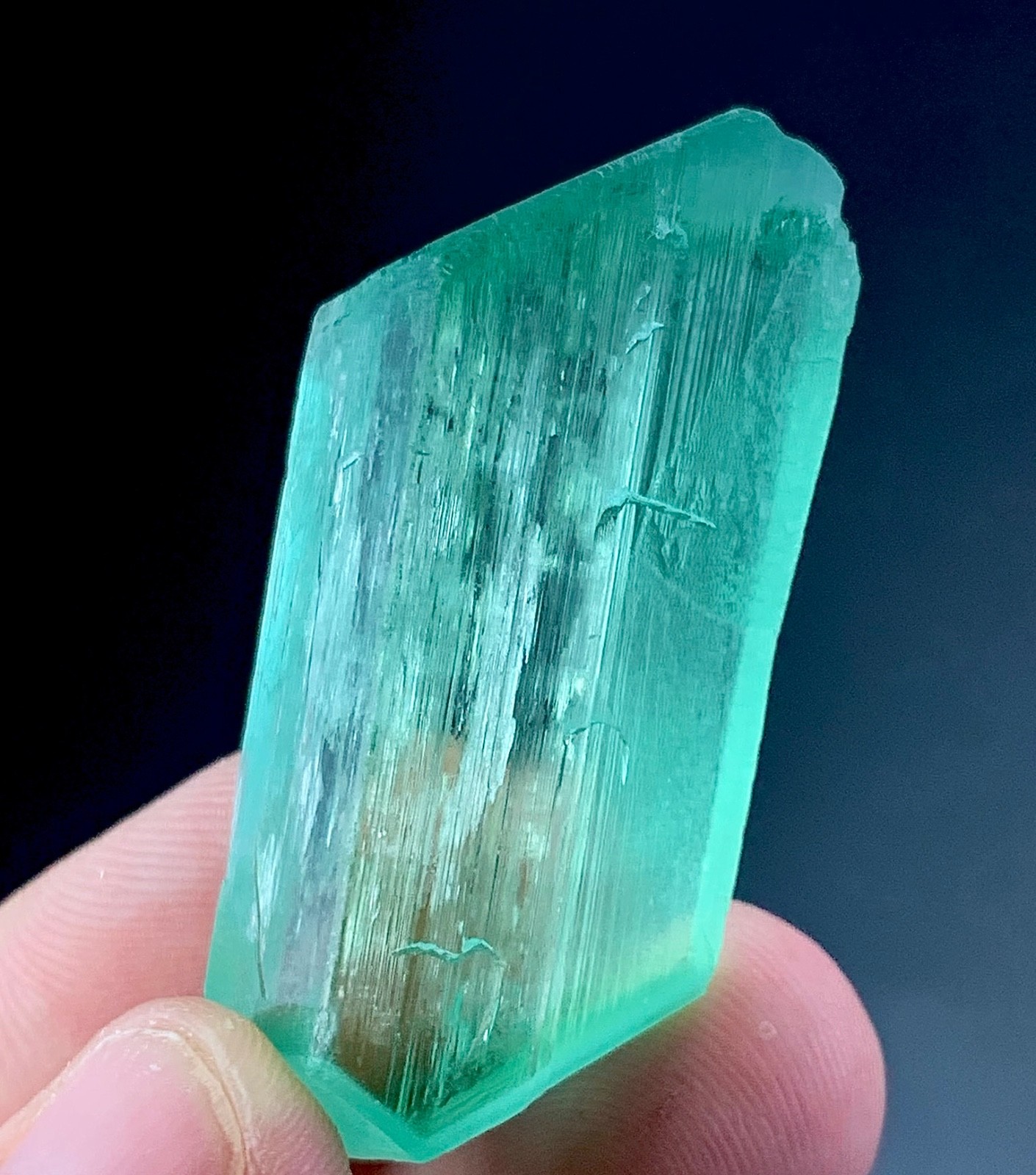 108 Carat Green kunzite Crystal specimen From Afghanistan