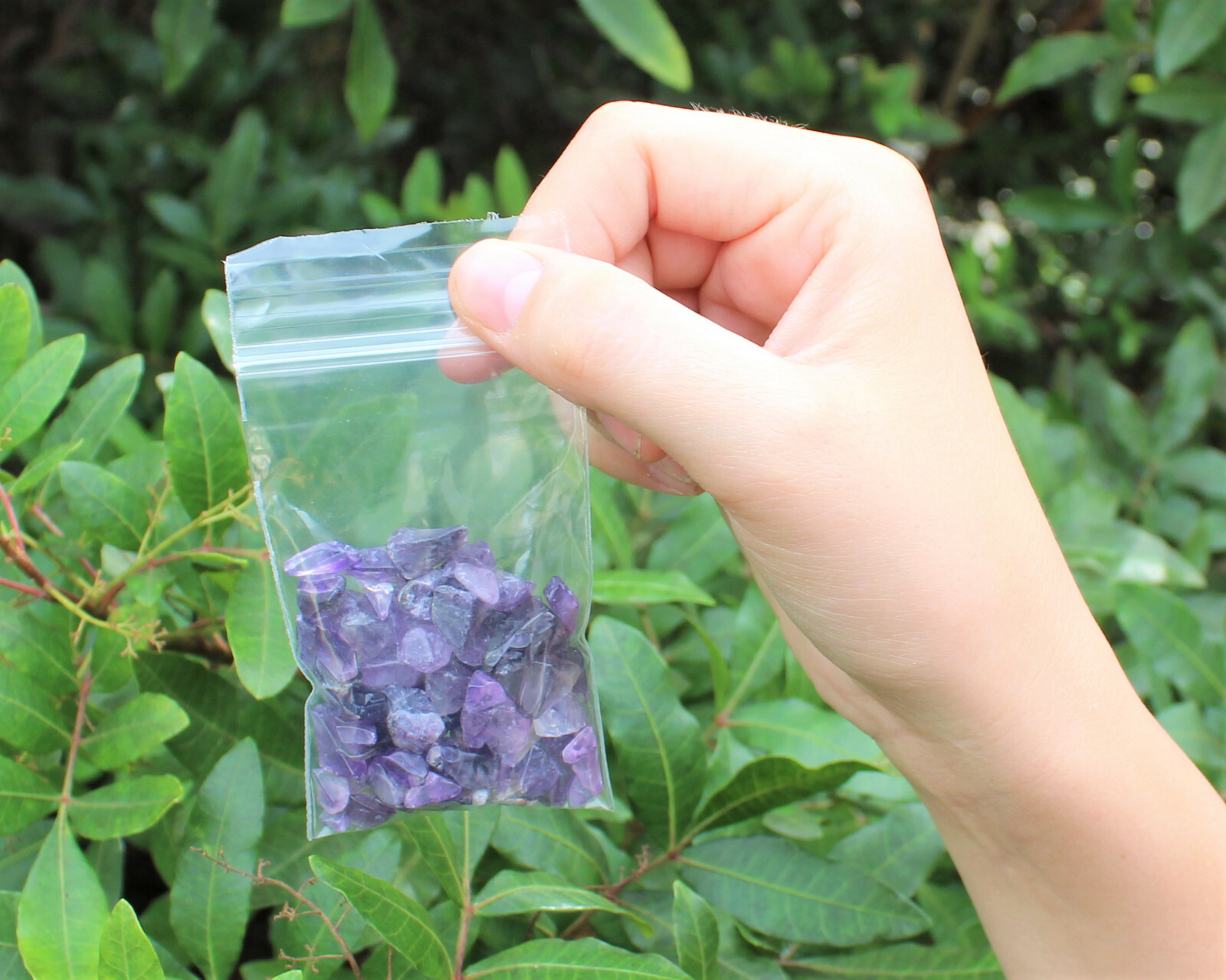 Semi Tumbled Gemstone Chips, 3 – 15 mm: 1 oz Bags, Huge Range, Premium Grade