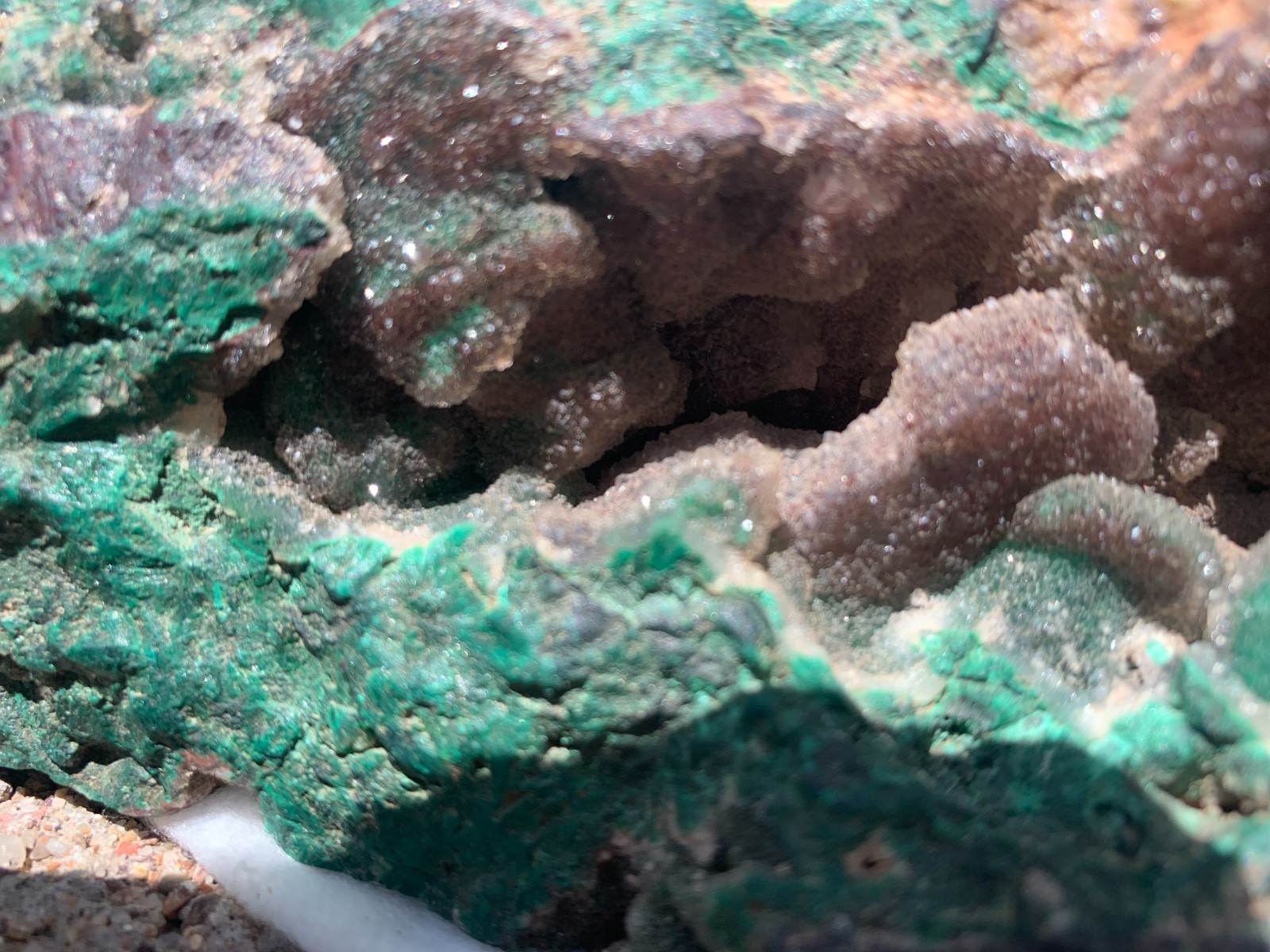 6.5lbs Globe/Miami AZ Old Stock Specimen – Druzy Quartz Malachite on Cuprite.