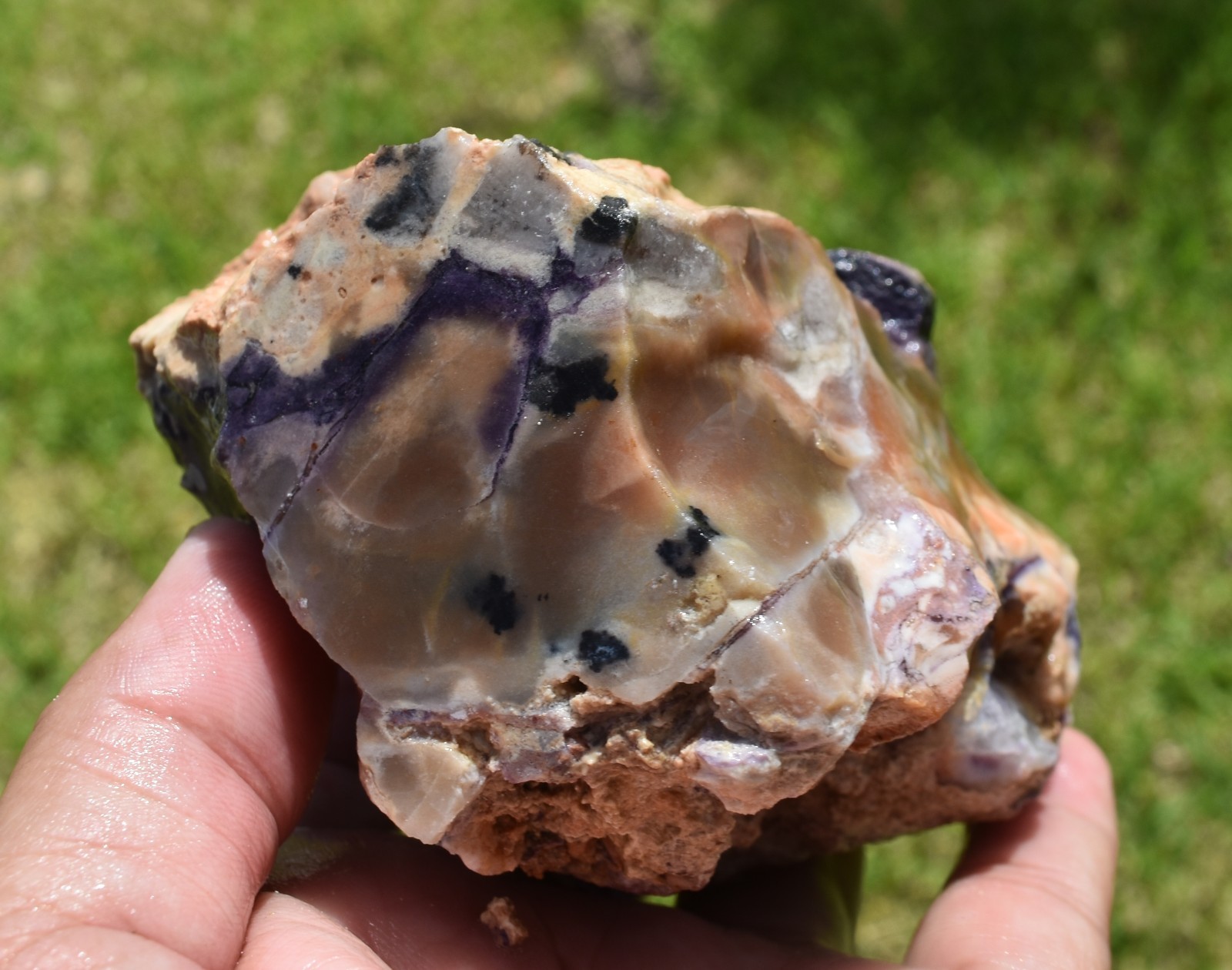 1.02 LB OPALIZED TIFFANY STONE ROUGH, Bertrandite, FLUORITE (POU)