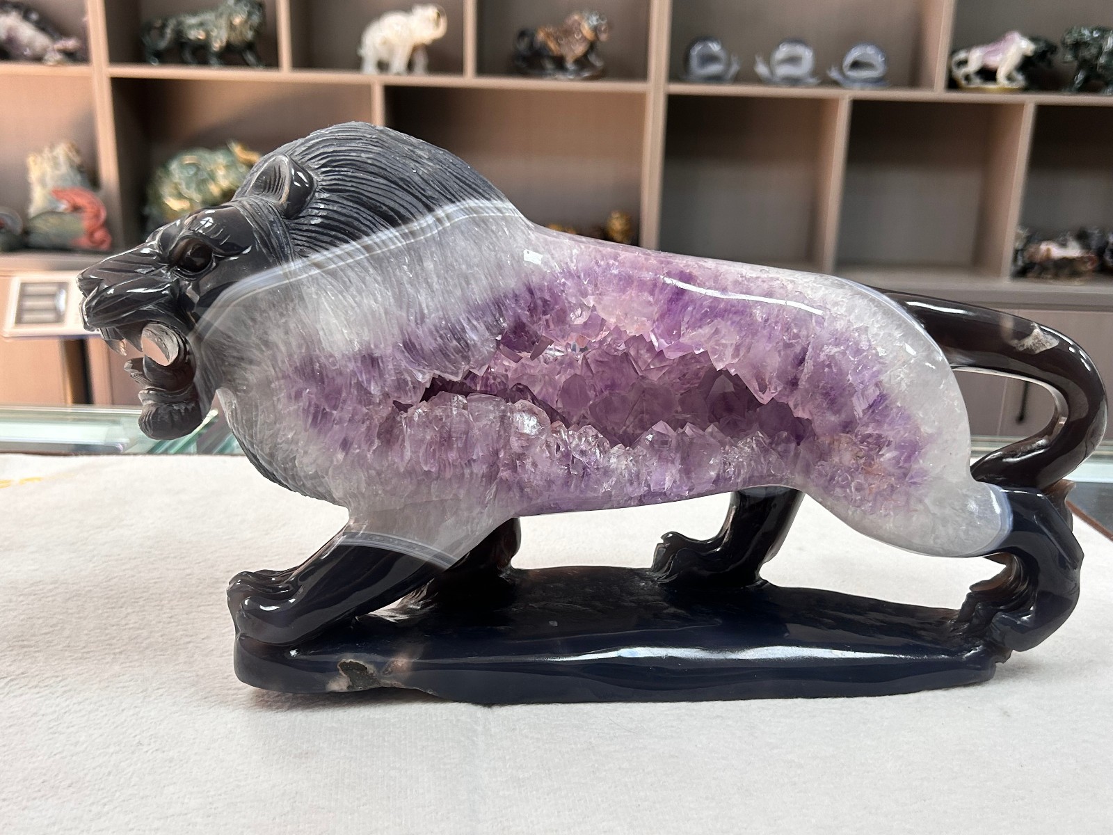 13LB Natural Amethyst Agate Lion Statue Handmade Crystal Animal Craft Home Decor
