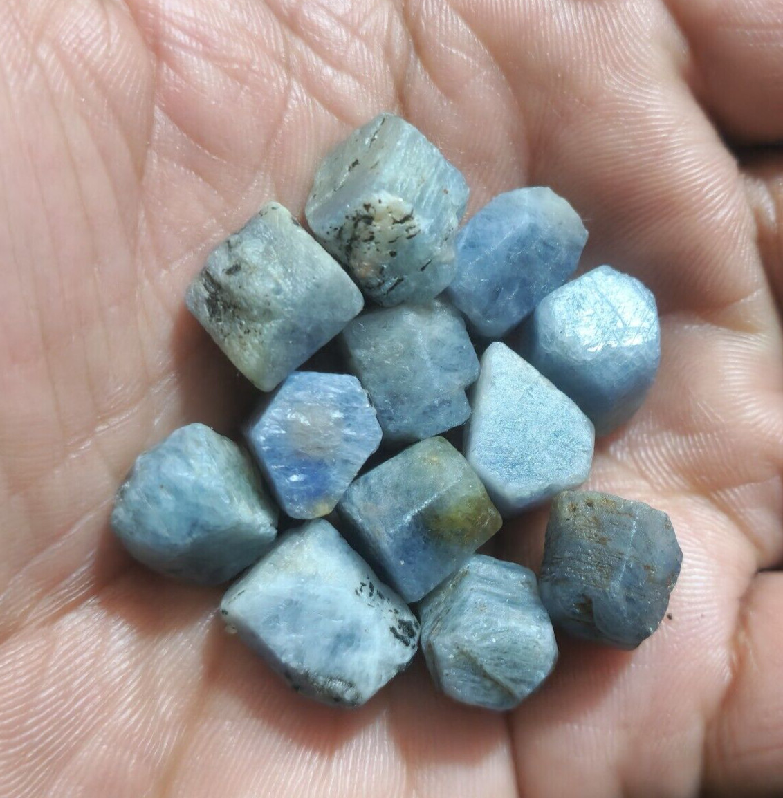 Top Quality A+ Madagascar Blue Sapphire Raw 210 Crt Size 12-14 MM Loose Gemstone