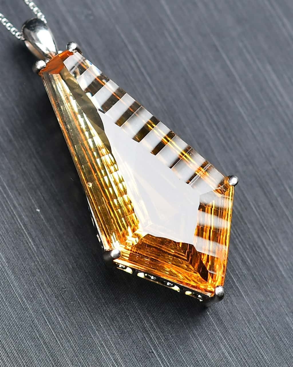 Top-quality Natural Citrine Quartz Crystal 925 silver inlay 39mm Pendant Healing