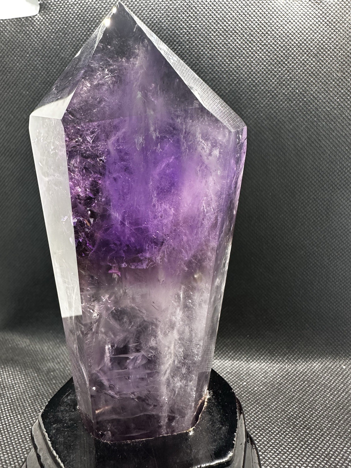 564 grm Natural Amethyst Crystal Point Wand Healing Stone Obelisk with stand