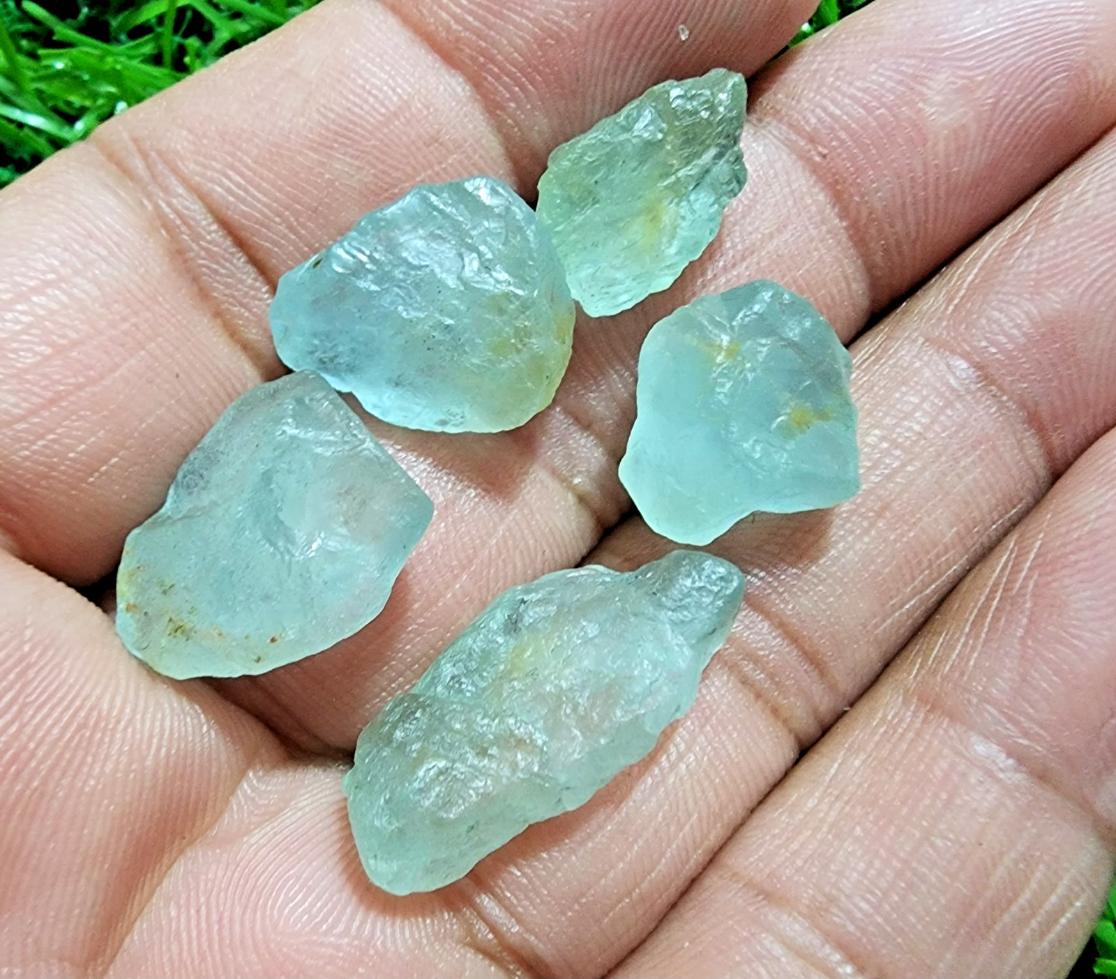 5 Pcs Raw Aquamarine Gemstone Rough Lot 14-25 mm Aquamarine Rough Stone Bulk