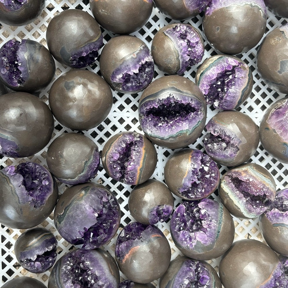 1pc Natural Amethyst crystal cave sphere Crystal gedoe ball decor healing 200g+
